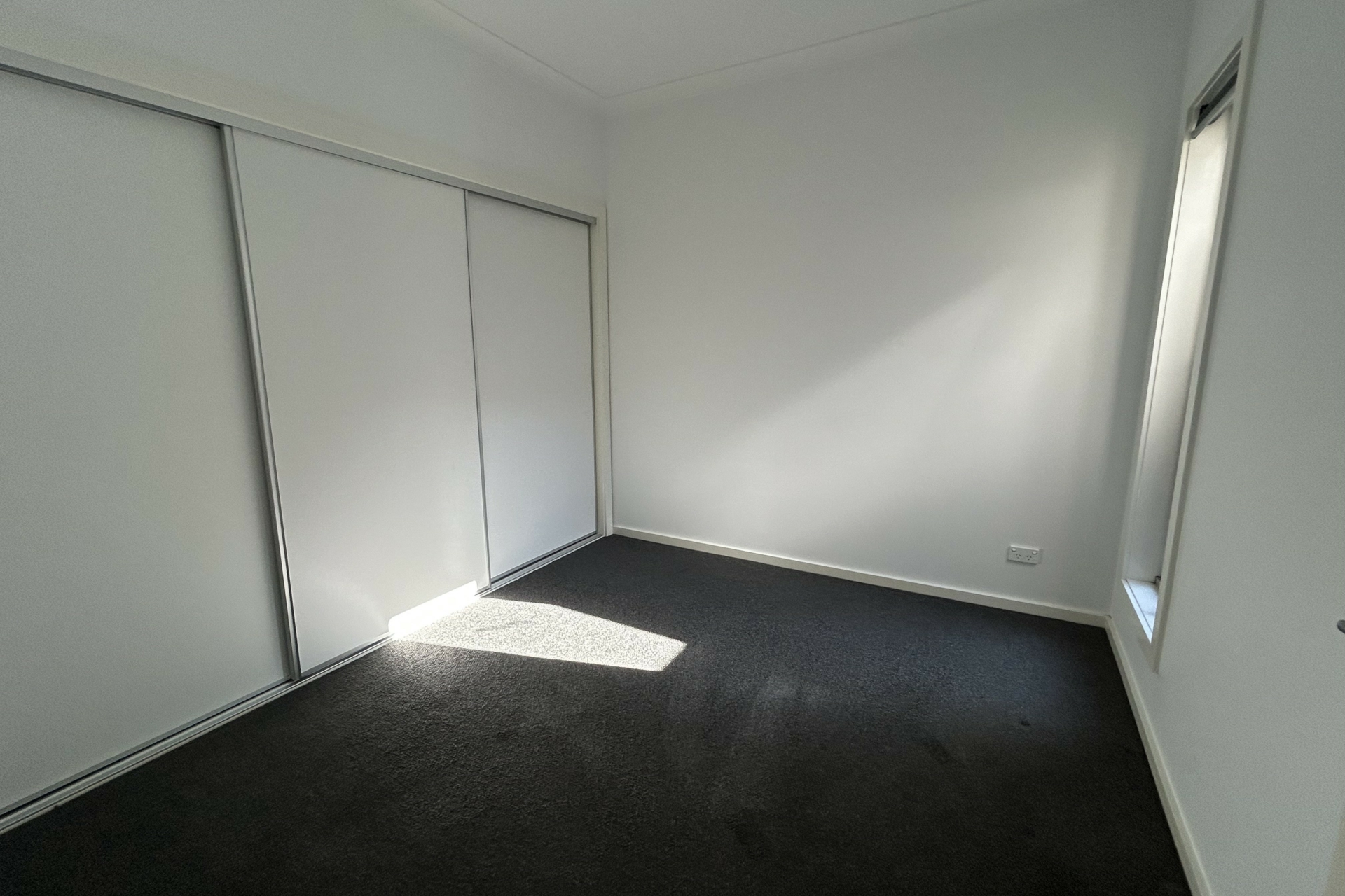 15 Zesty Walk, MANOR LAKES