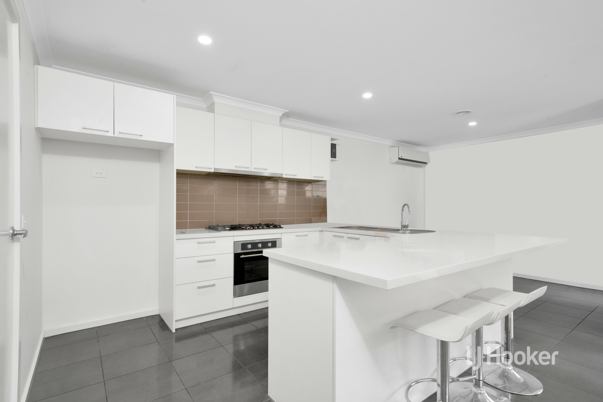 8 Mingay Close, TRUGANINA