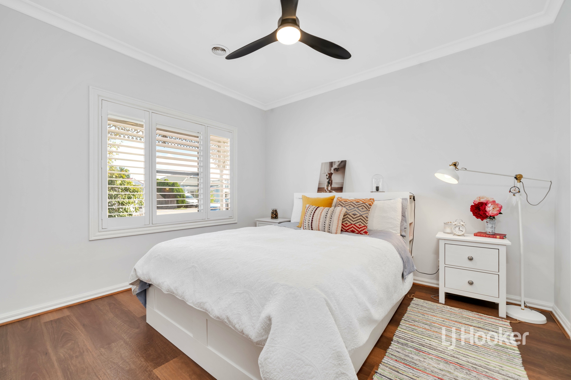 42 Lancaster Drive, POINT COOK