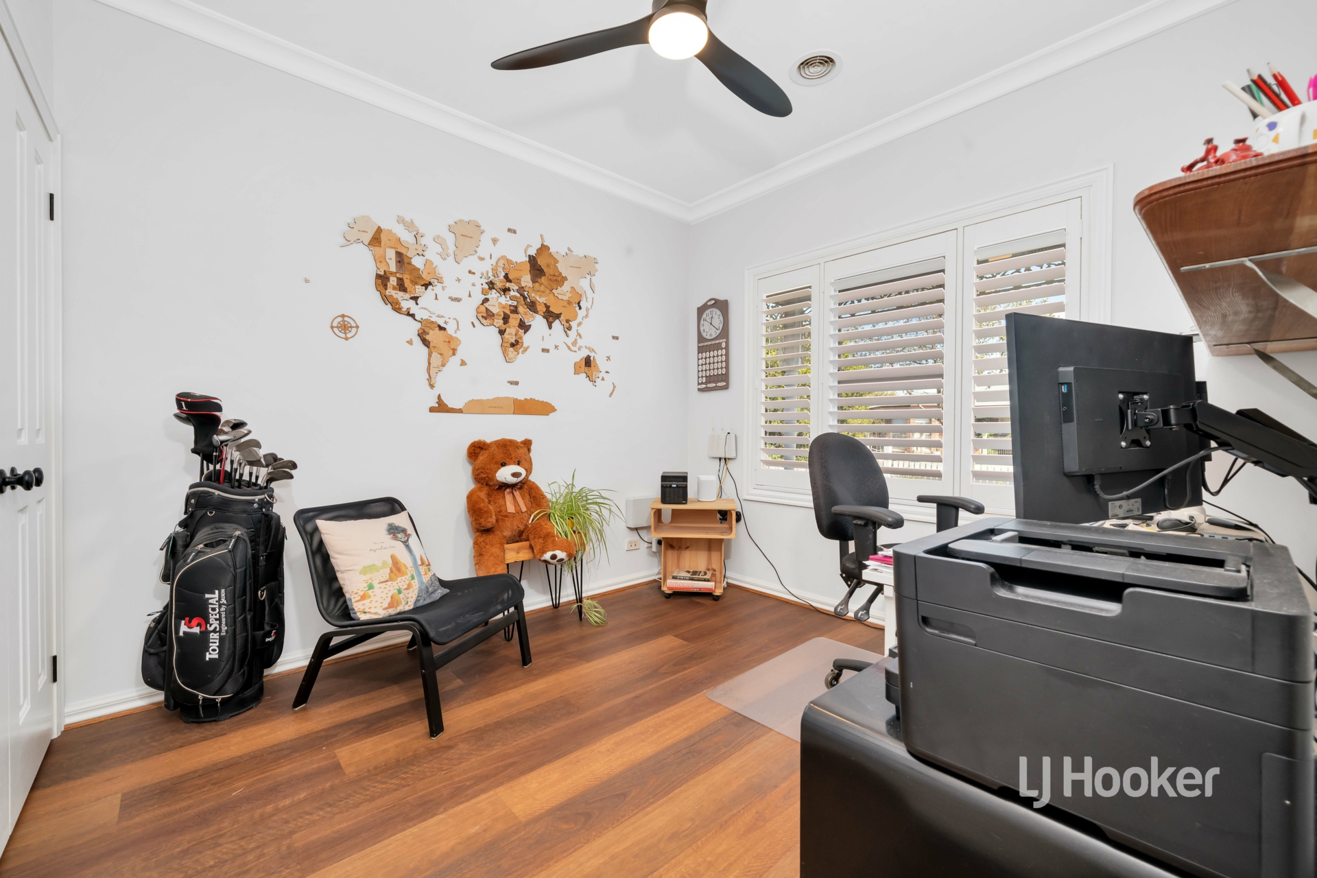 42 Lancaster Drive, POINT COOK