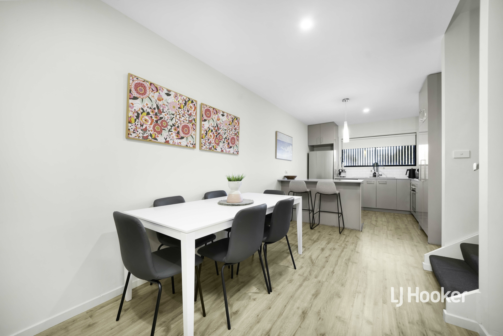 16 Tribeca Drive, POINT COOK
