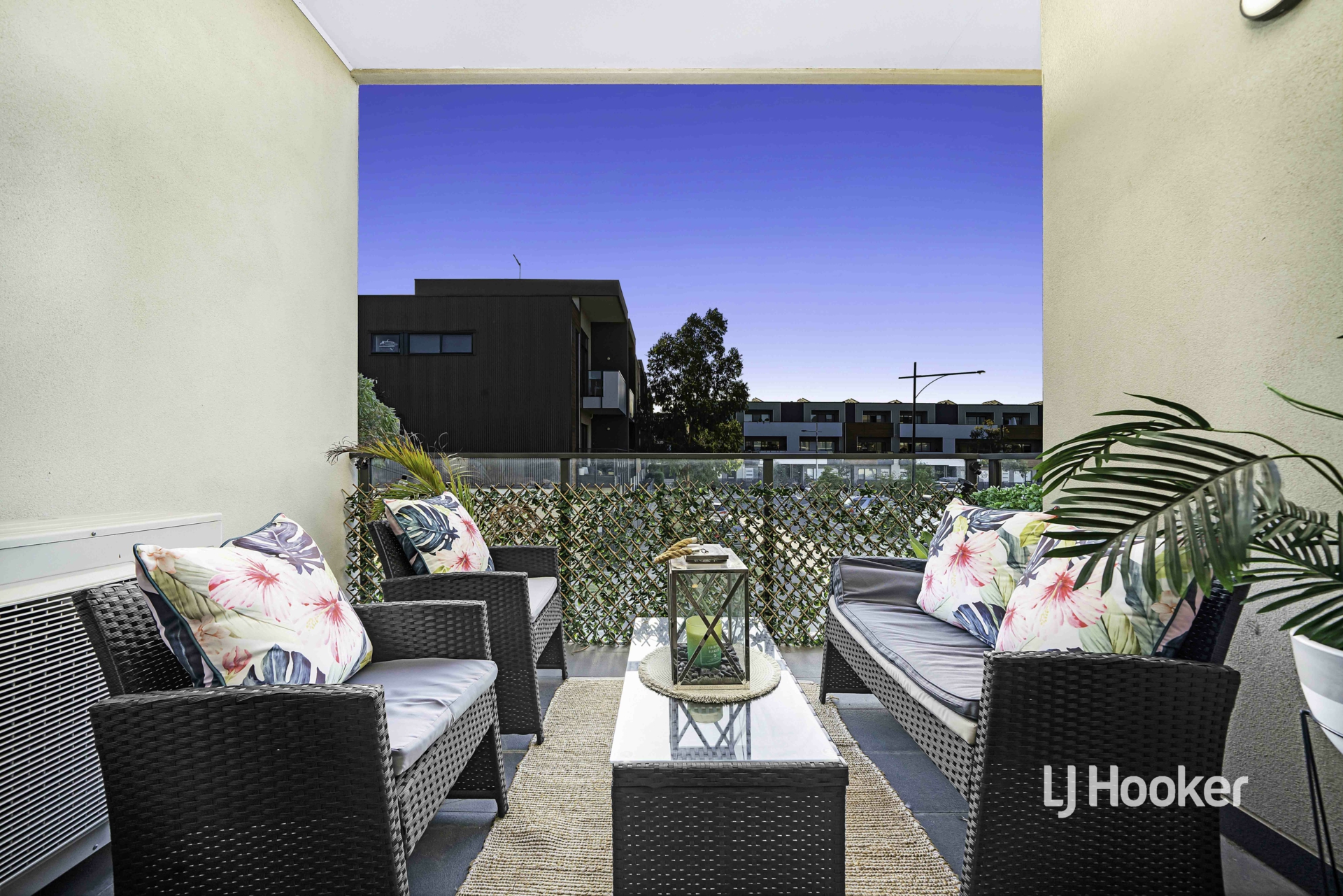 16 Tribeca Drive, POINT COOK
