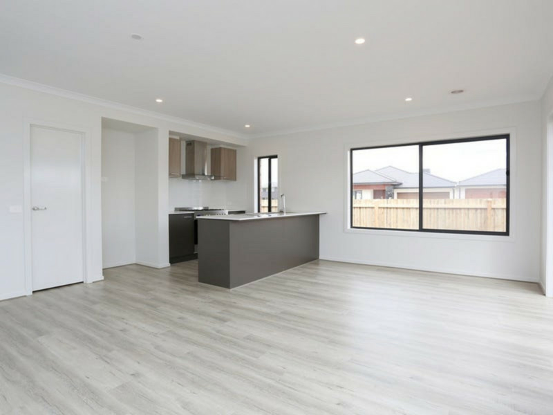28 Queensbridge Avenue, TARNEIT