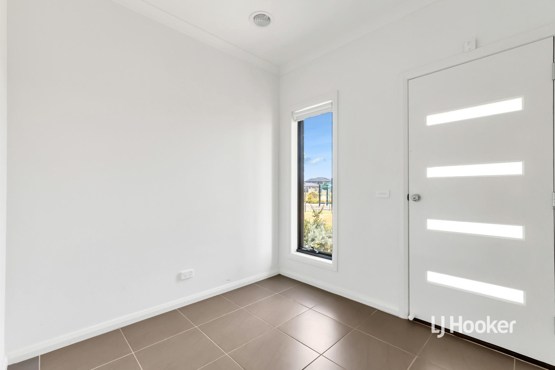 21 Fox Walk, TRUGANINA