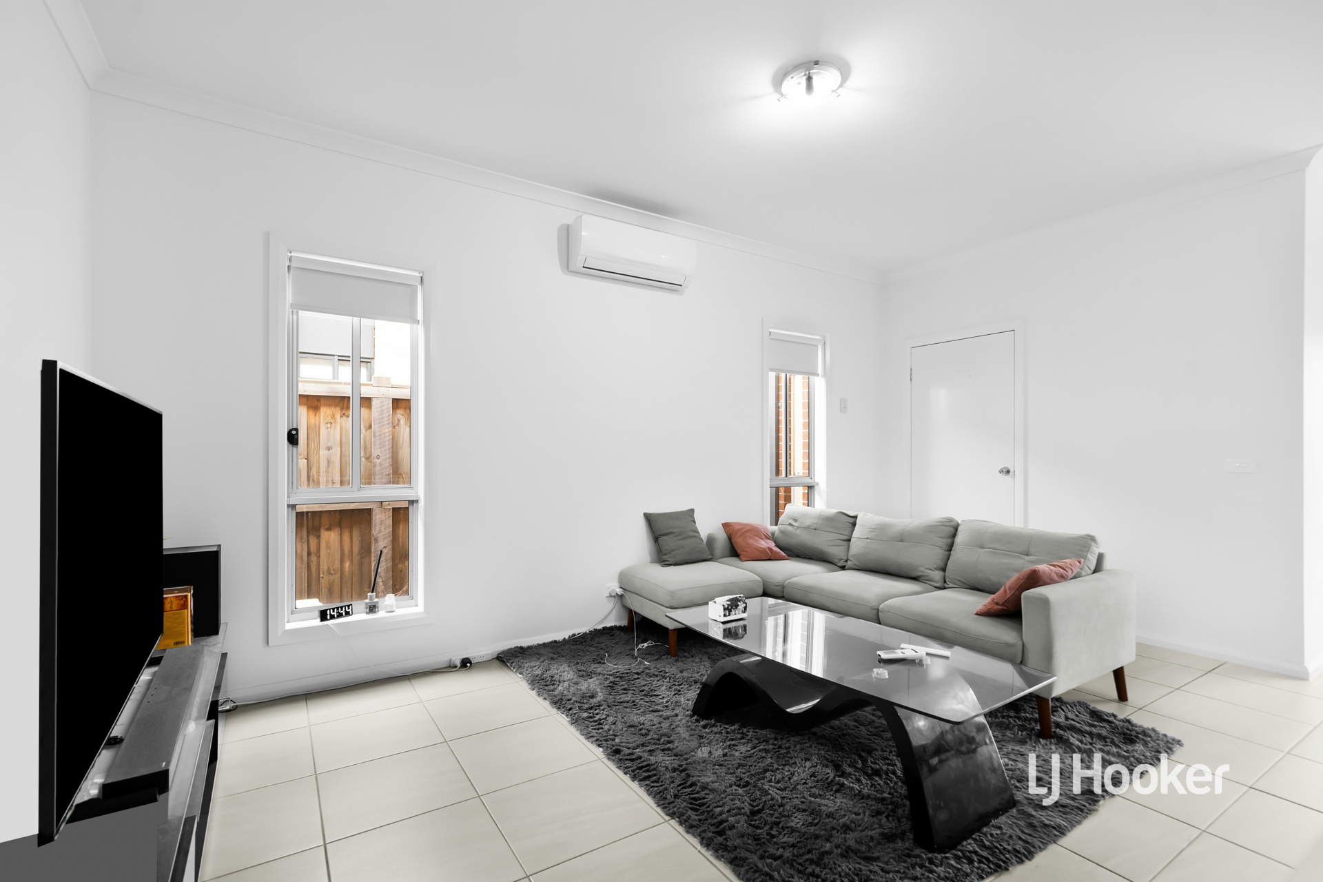 21 Fox Walk, TRUGANINA