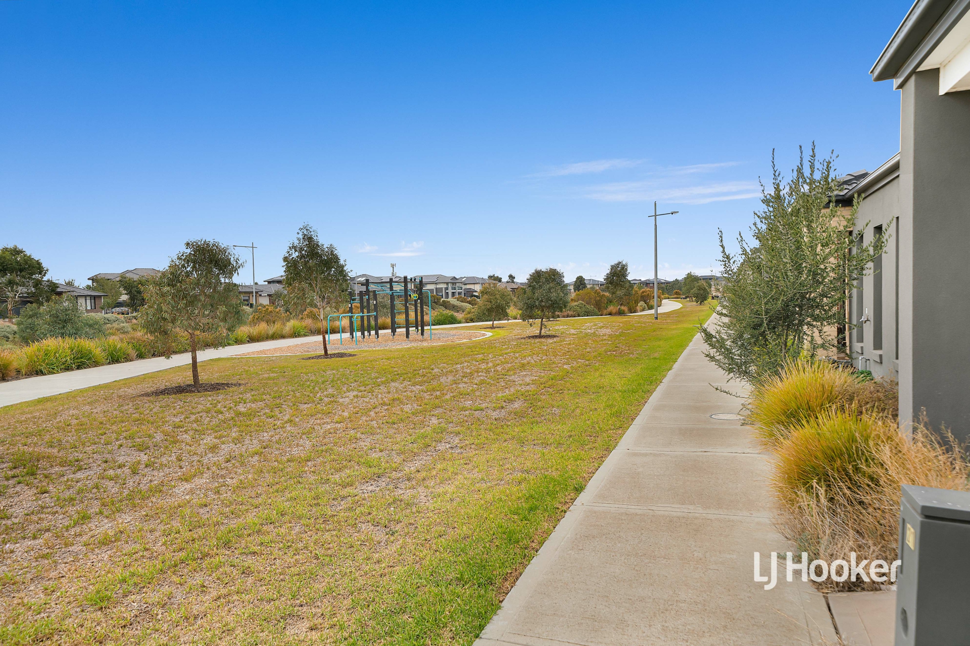 21 Fox Walk, TRUGANINA
