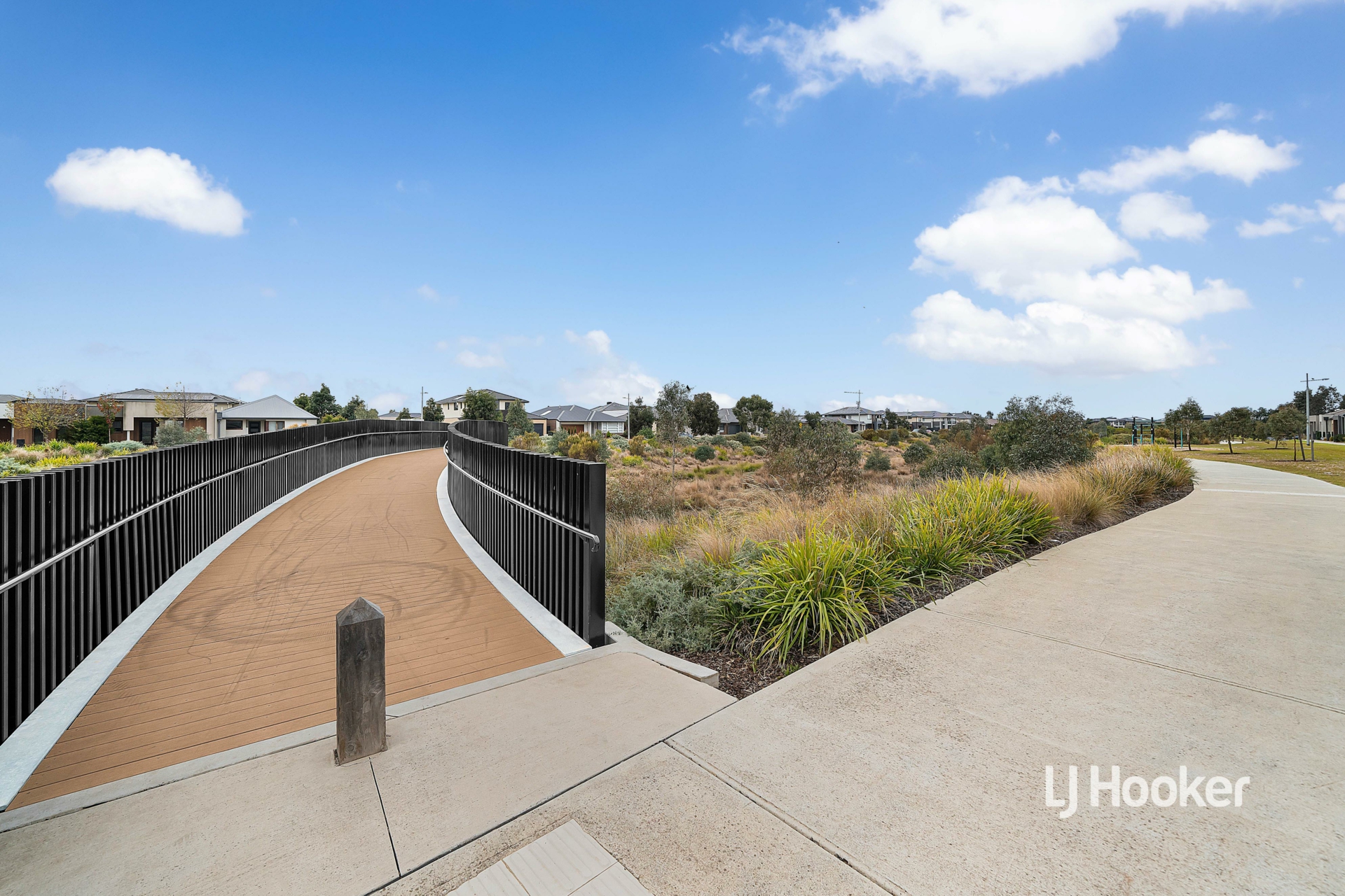 21 Fox Walk, TRUGANINA