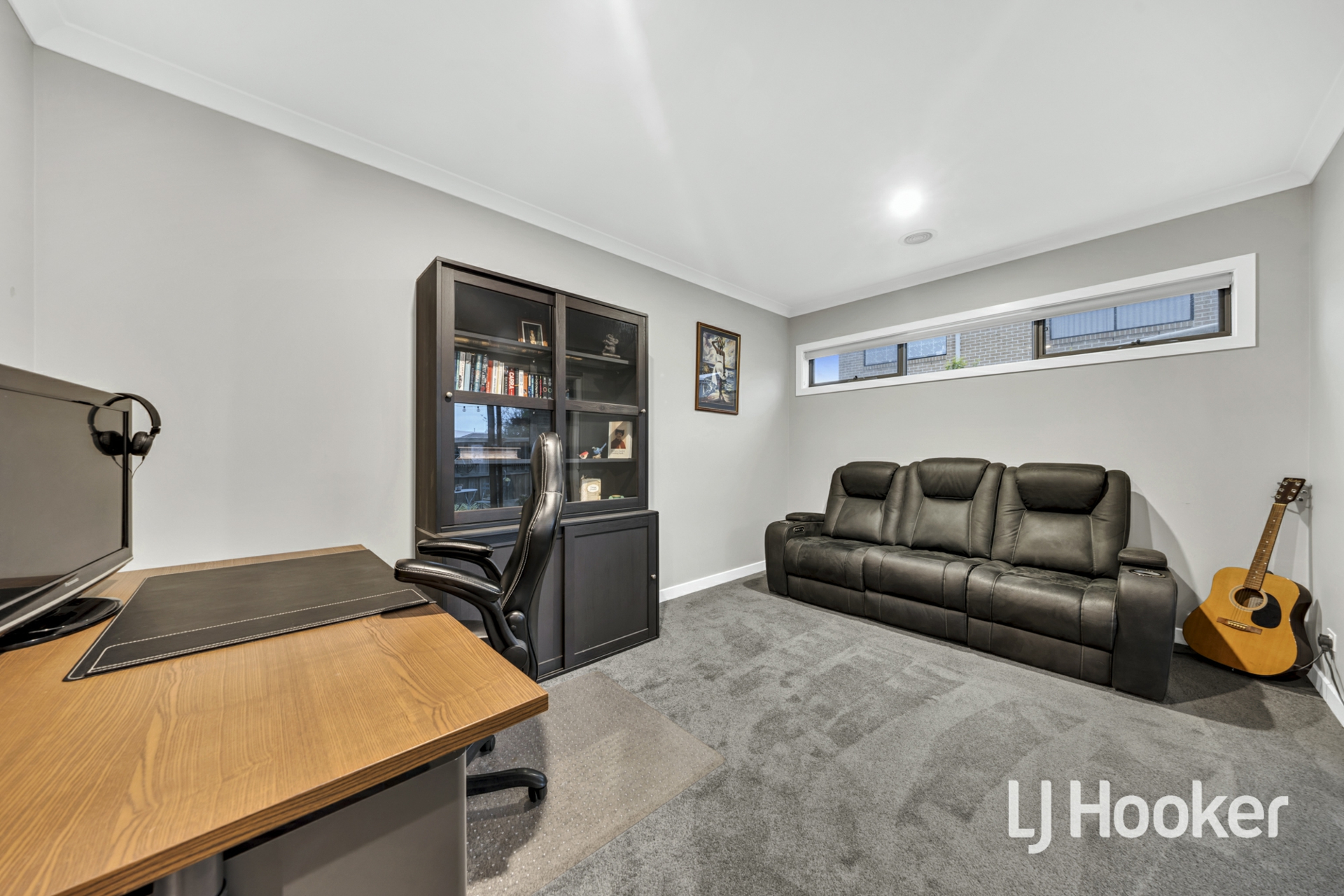13 Denman Drive, POINT COOK