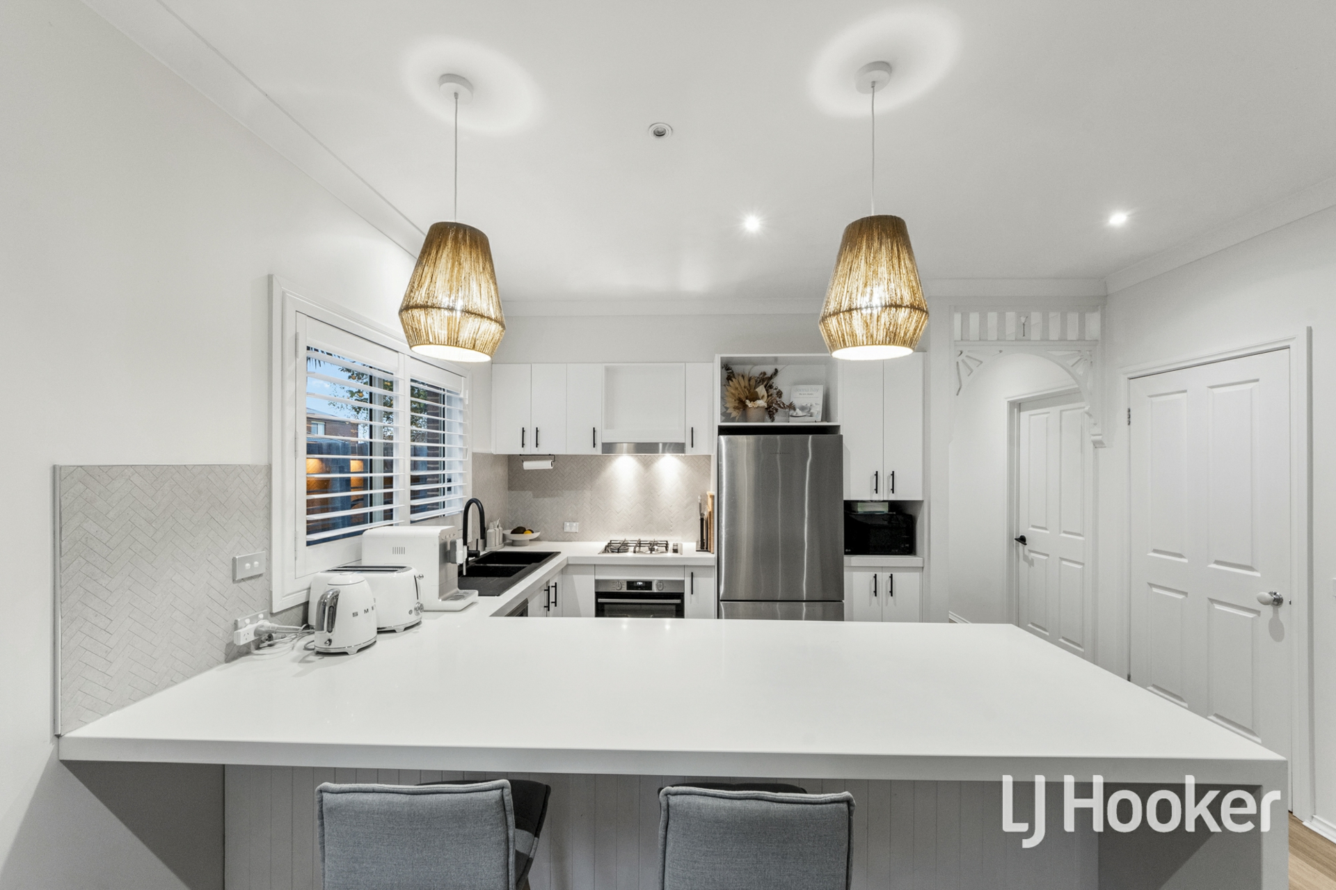 9 Caribou Place, POINT COOK