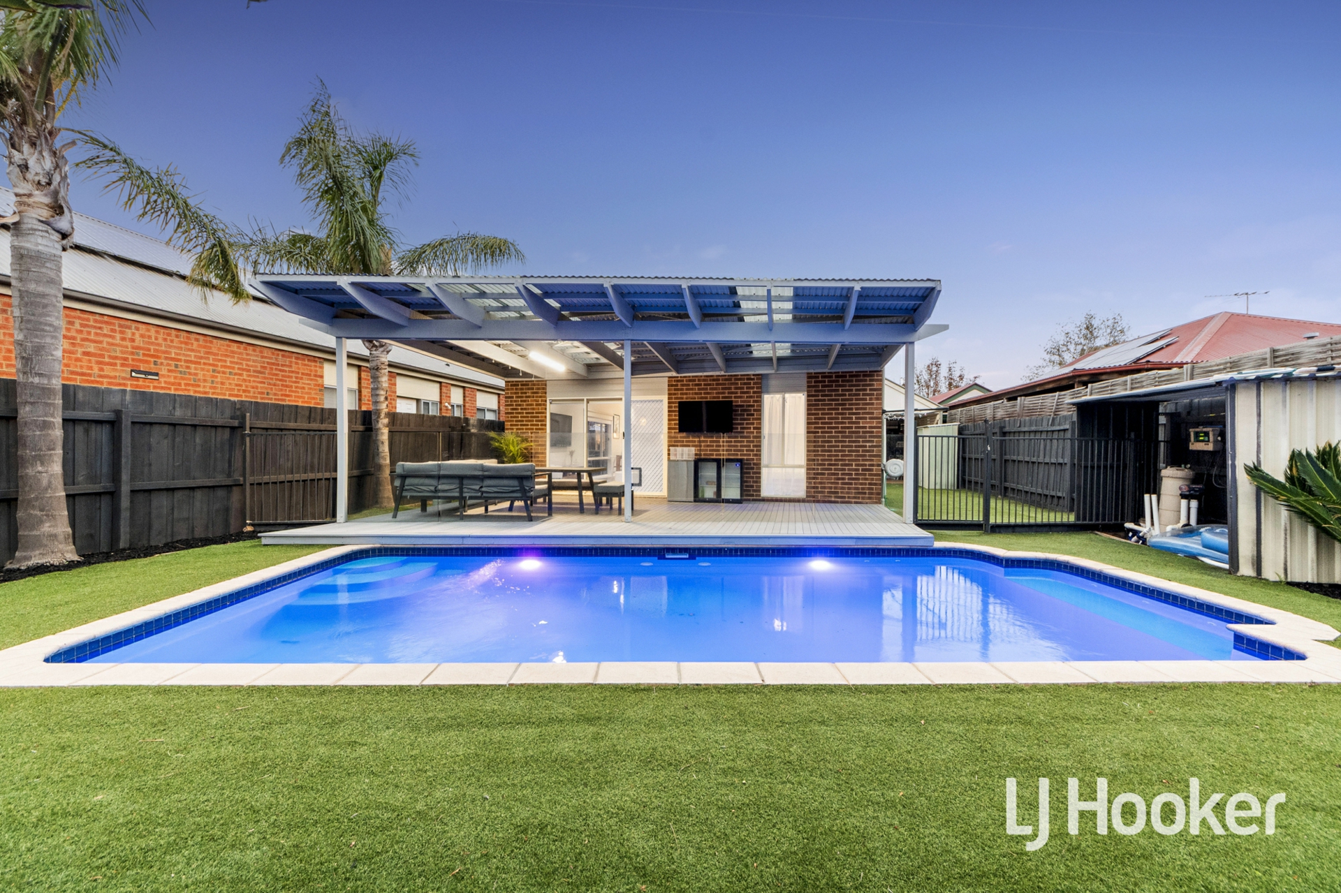 9 Caribou Place, POINT COOK