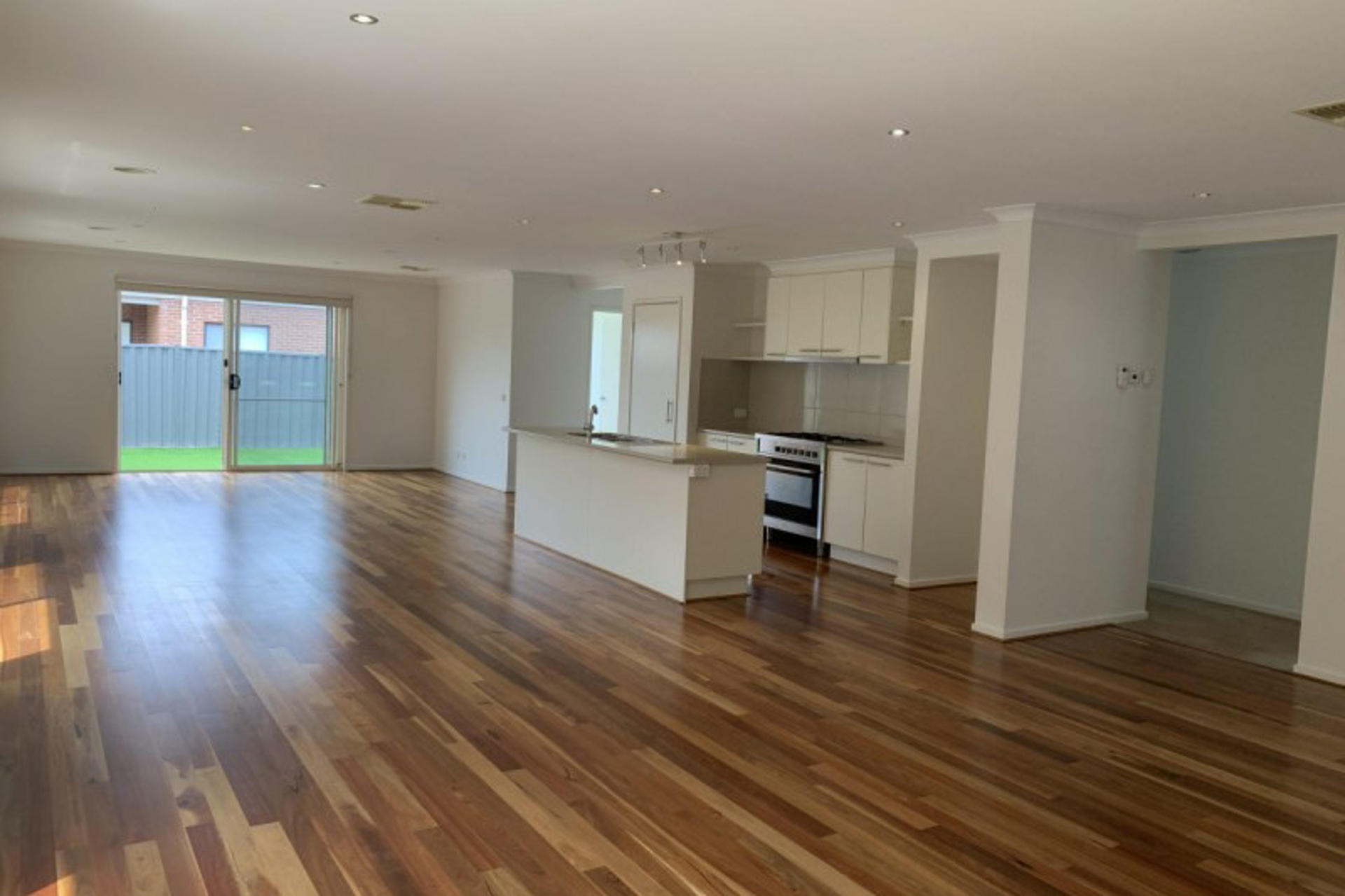 4 Hawkstone Road, WYNDHAM VALE