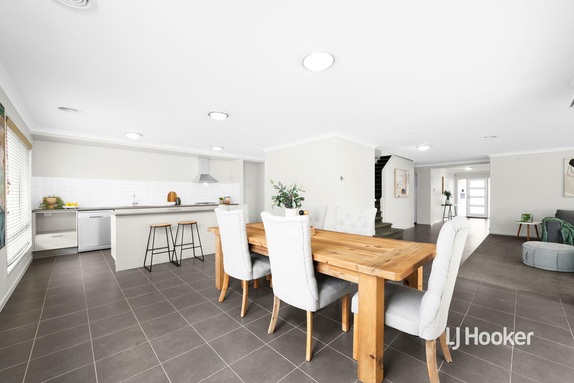 17 Brindabella Chase, SANCTUARY LAKES