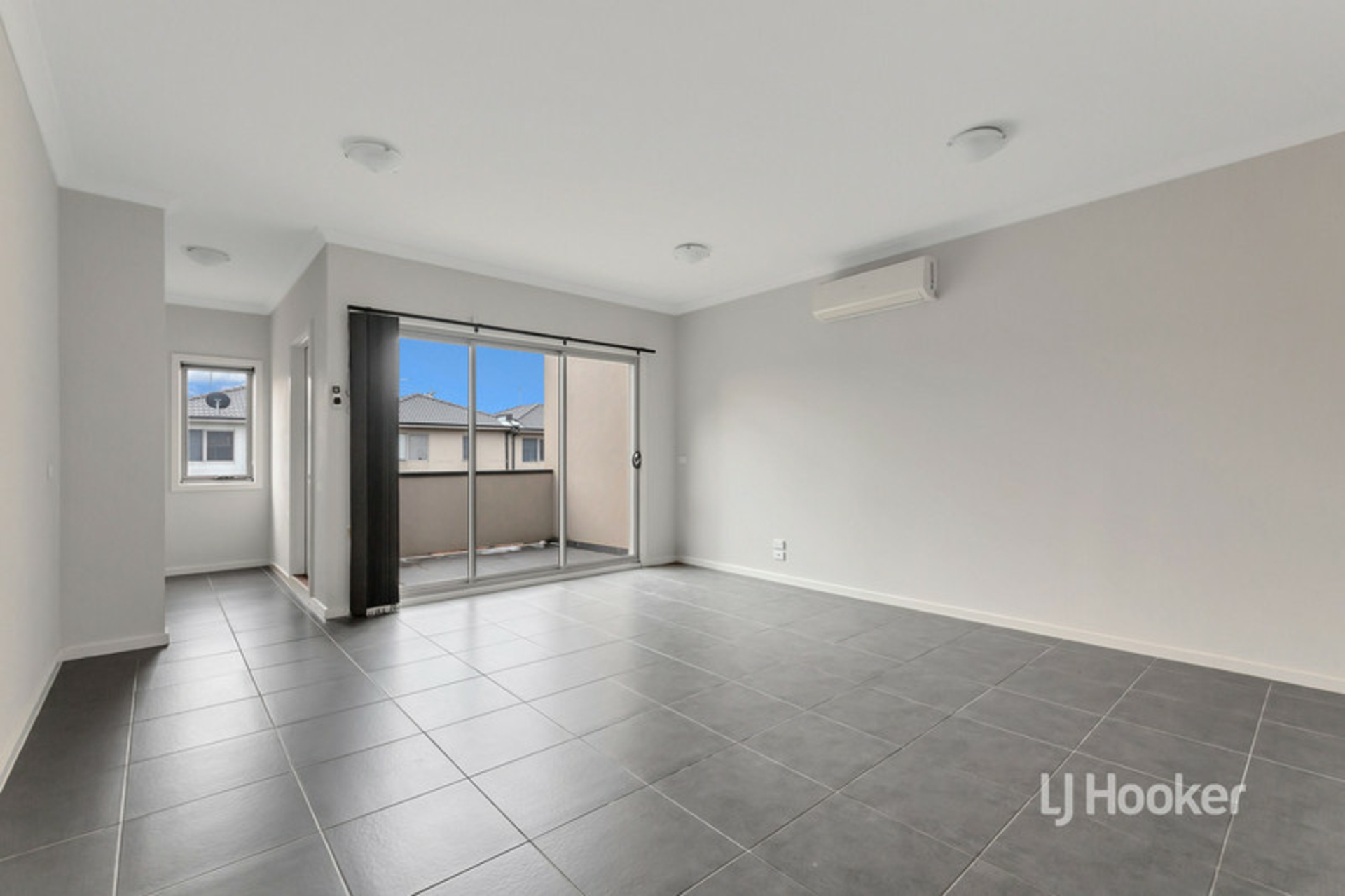 21/64 Escapade Boulevard, CRAIGIEBURN