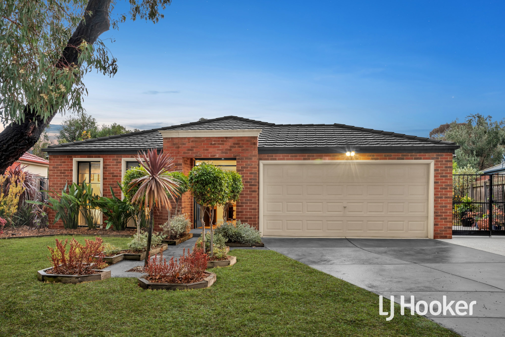 18 Watermark Way, POINT COOK