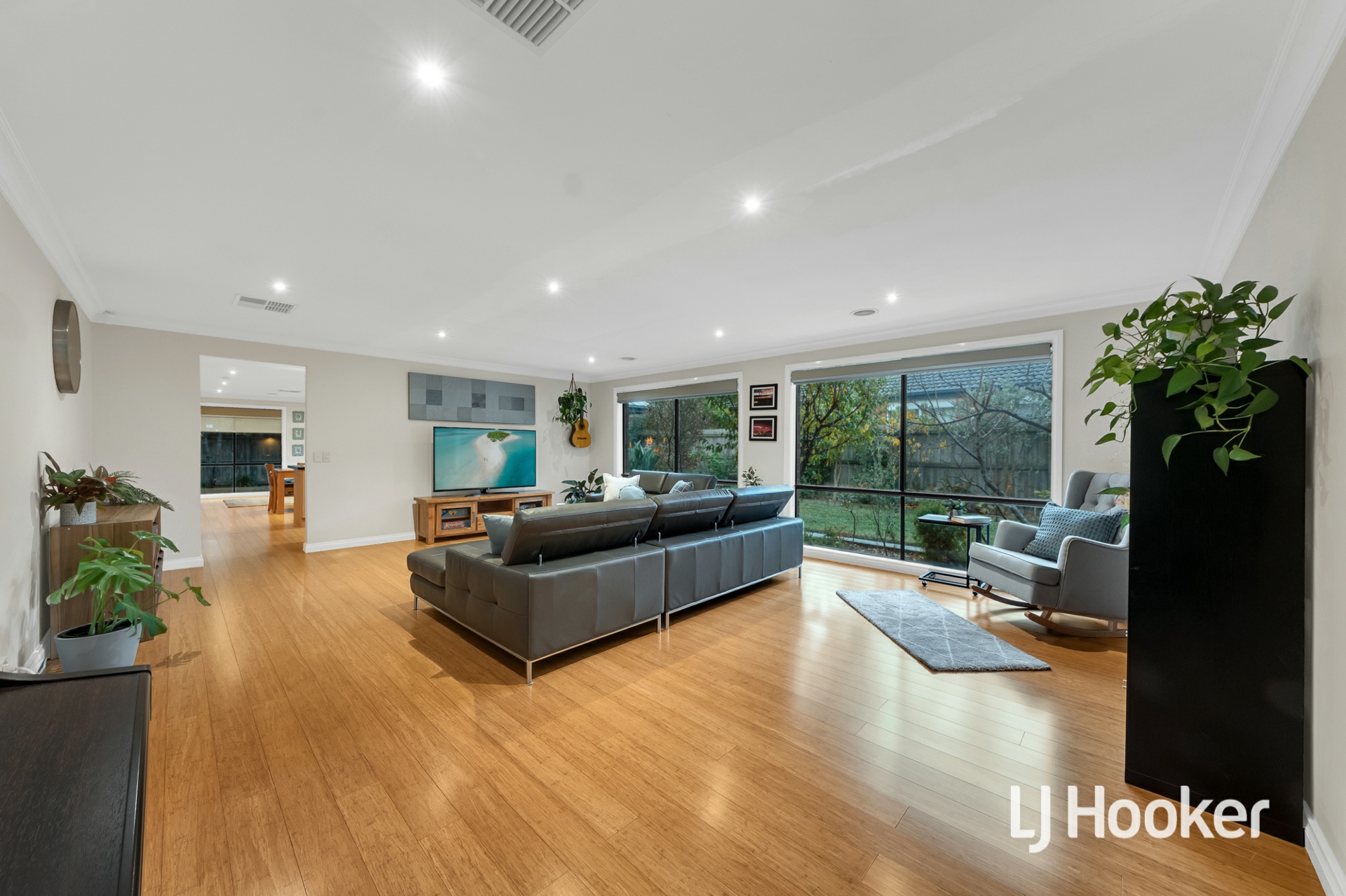 18 Watermark Way, POINT COOK