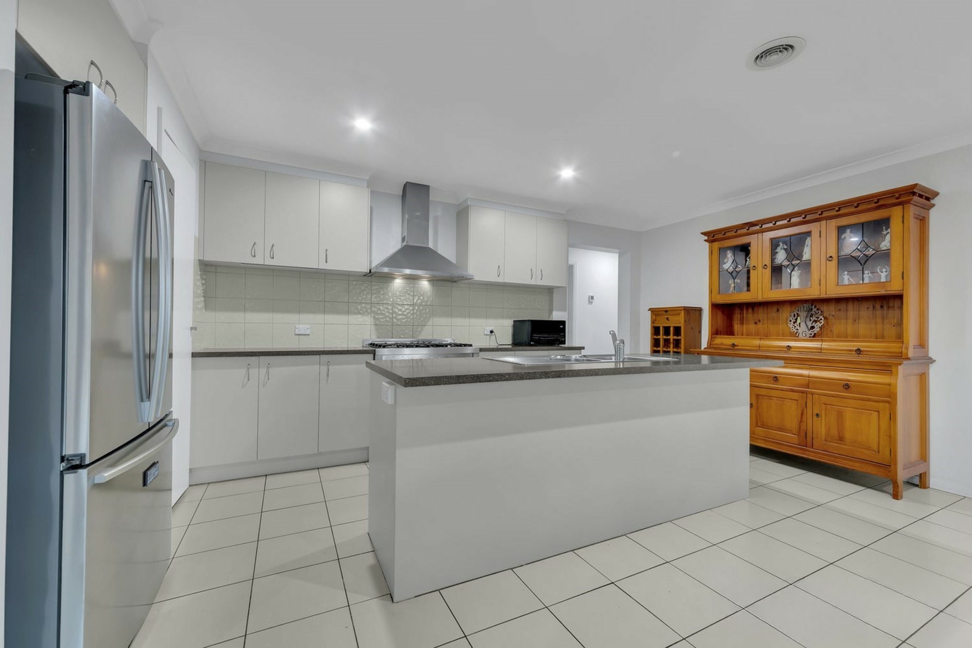 18 Carisbrook Circuit, TRUGANINA