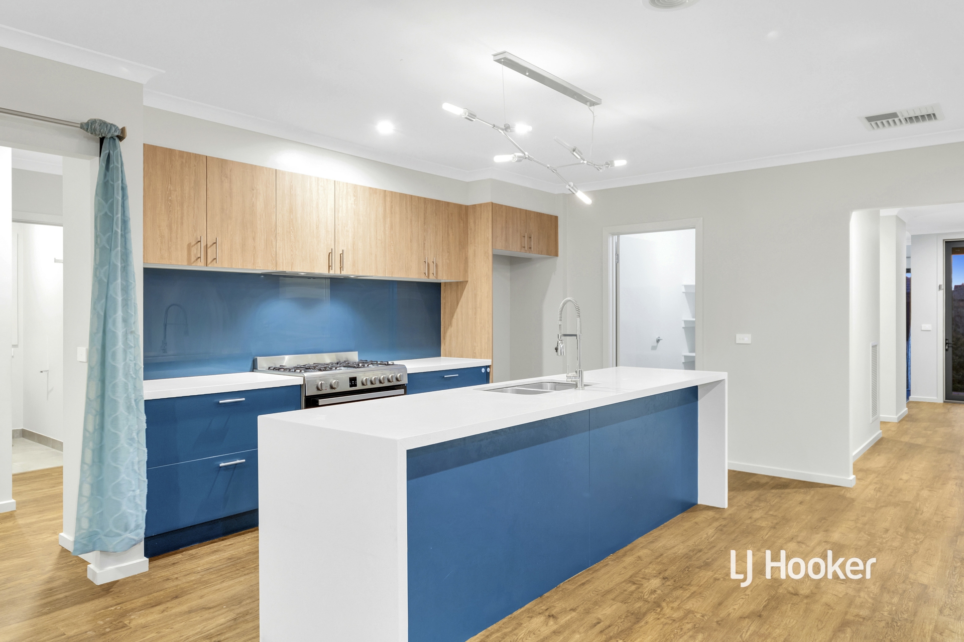 12 Grasso Avenue, POINT COOK