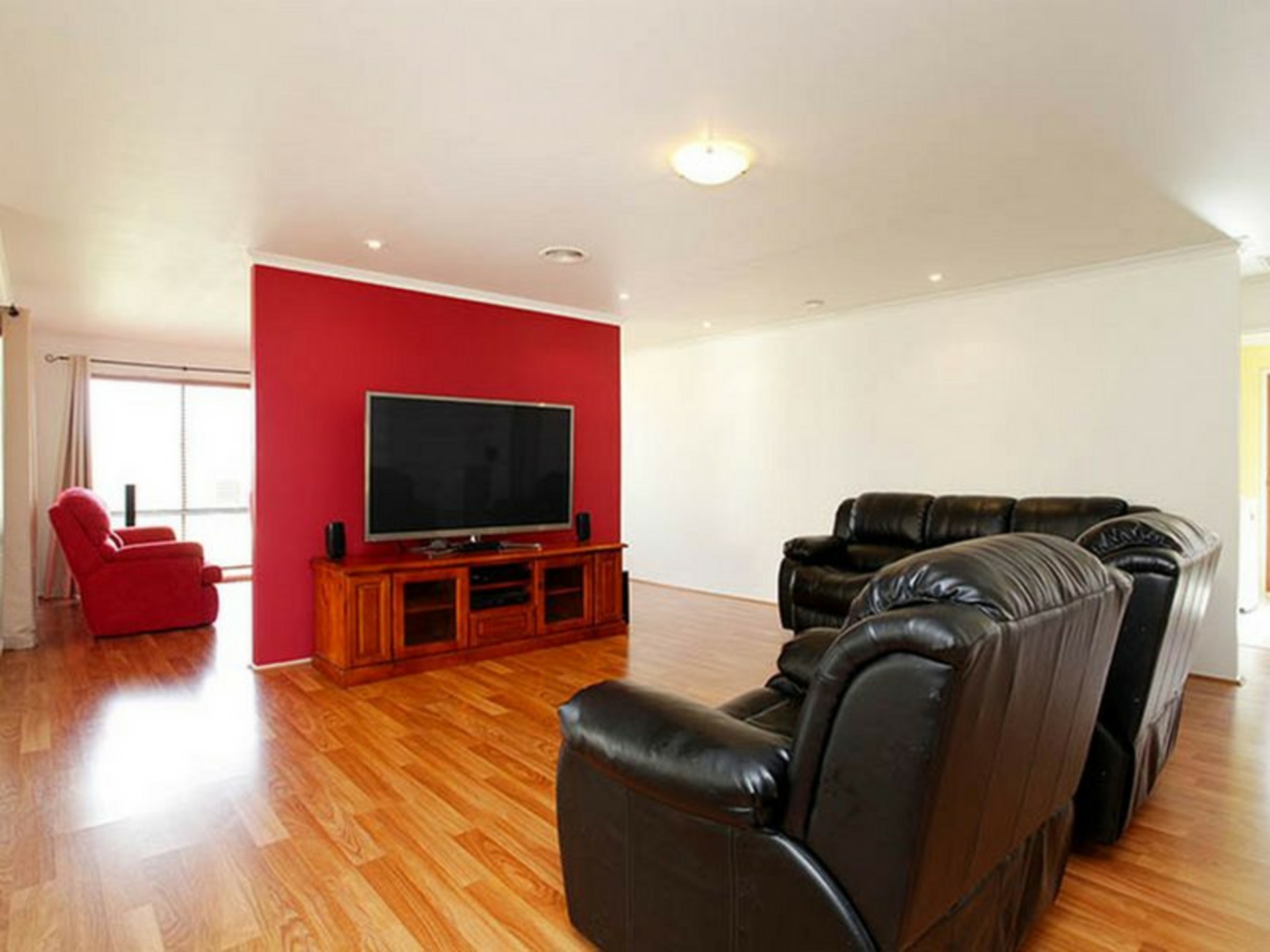 8 Loxton Street, TARNEIT