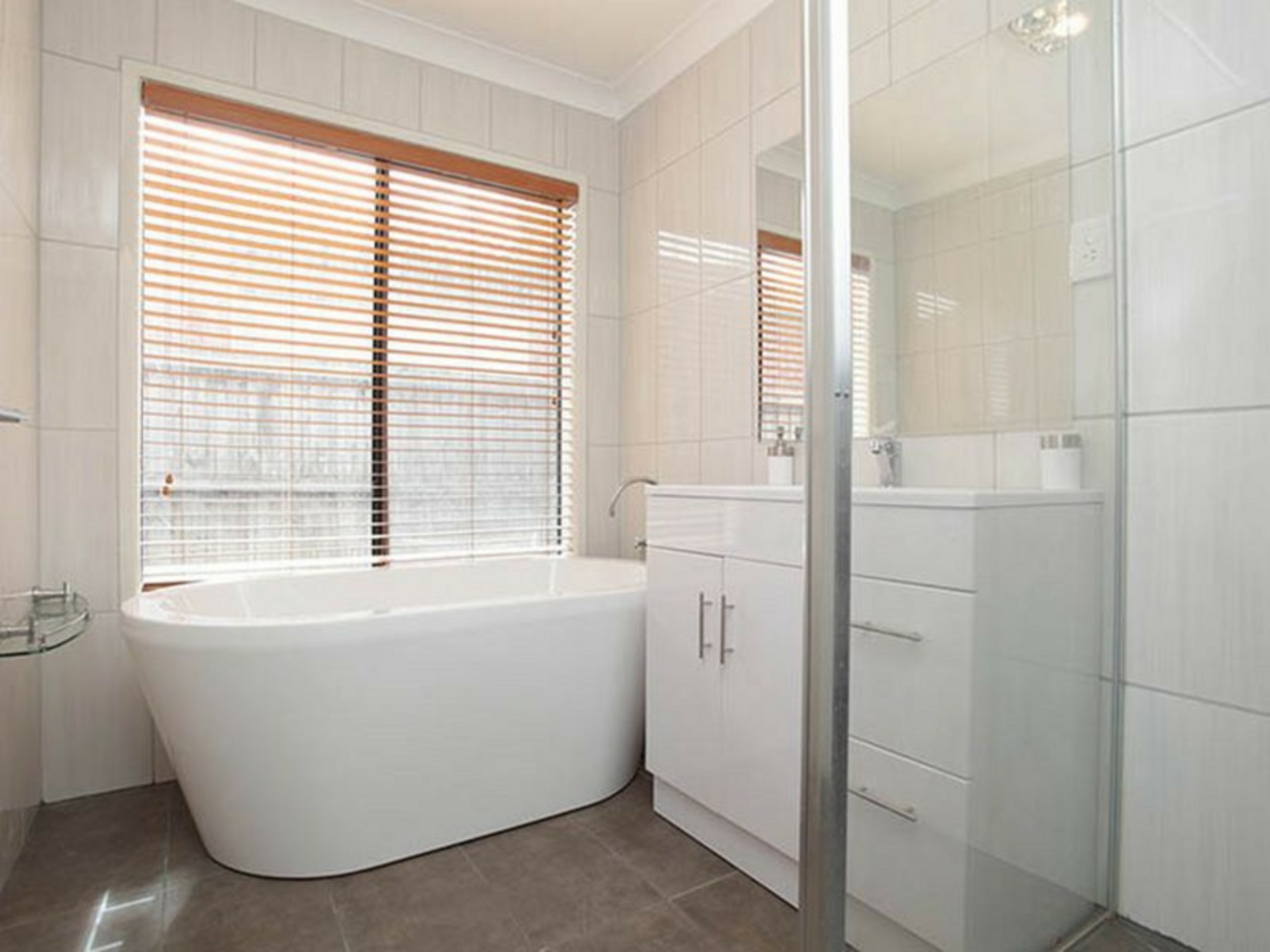 8 Loxton Street, TARNEIT
