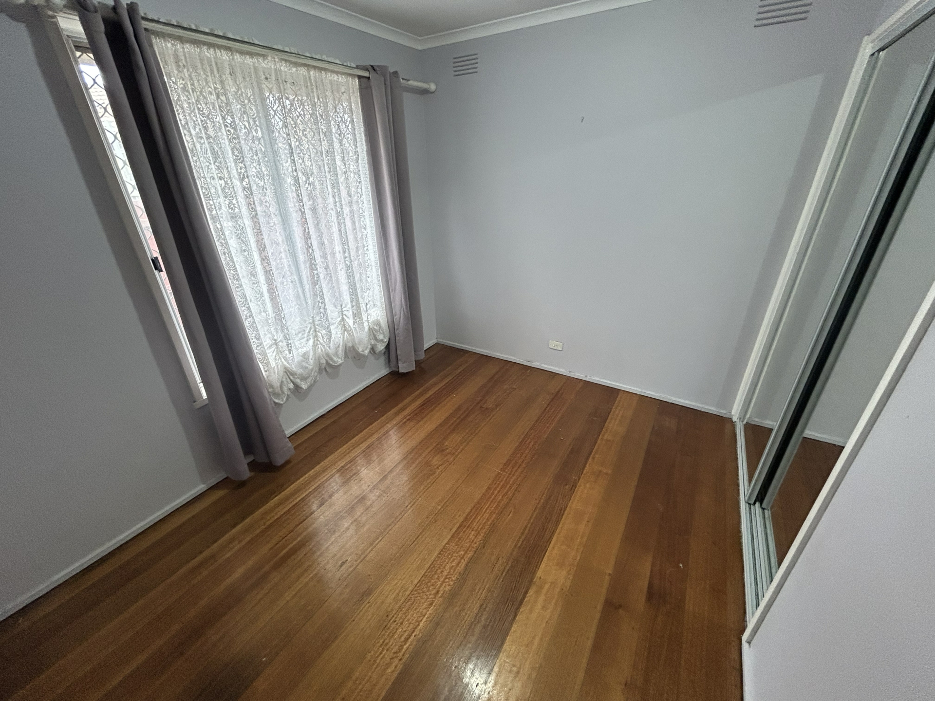 4/6-8 Willmott Drive, HOPPERS CROSSING