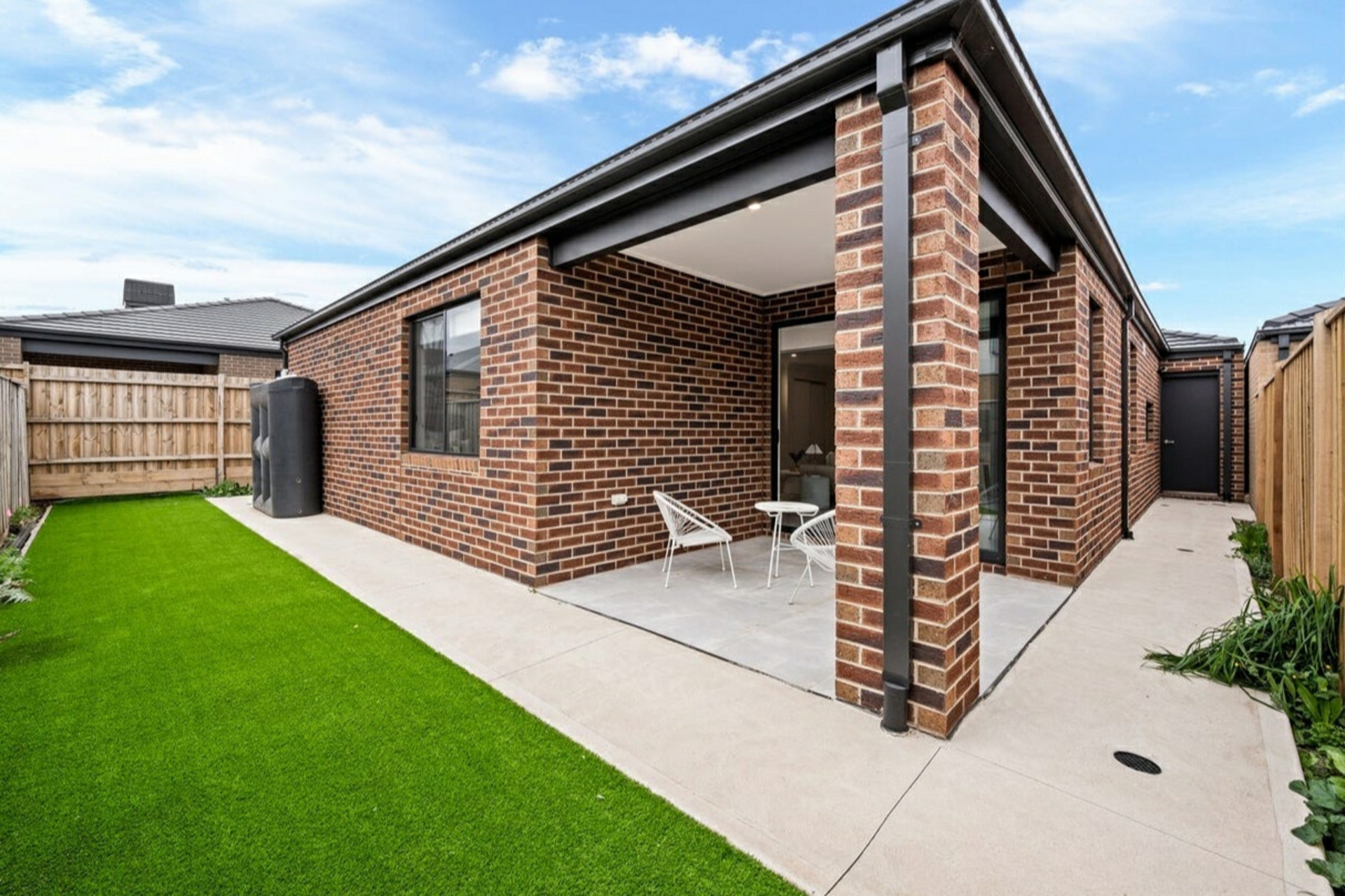 4 Archdale Street Deanside VIC