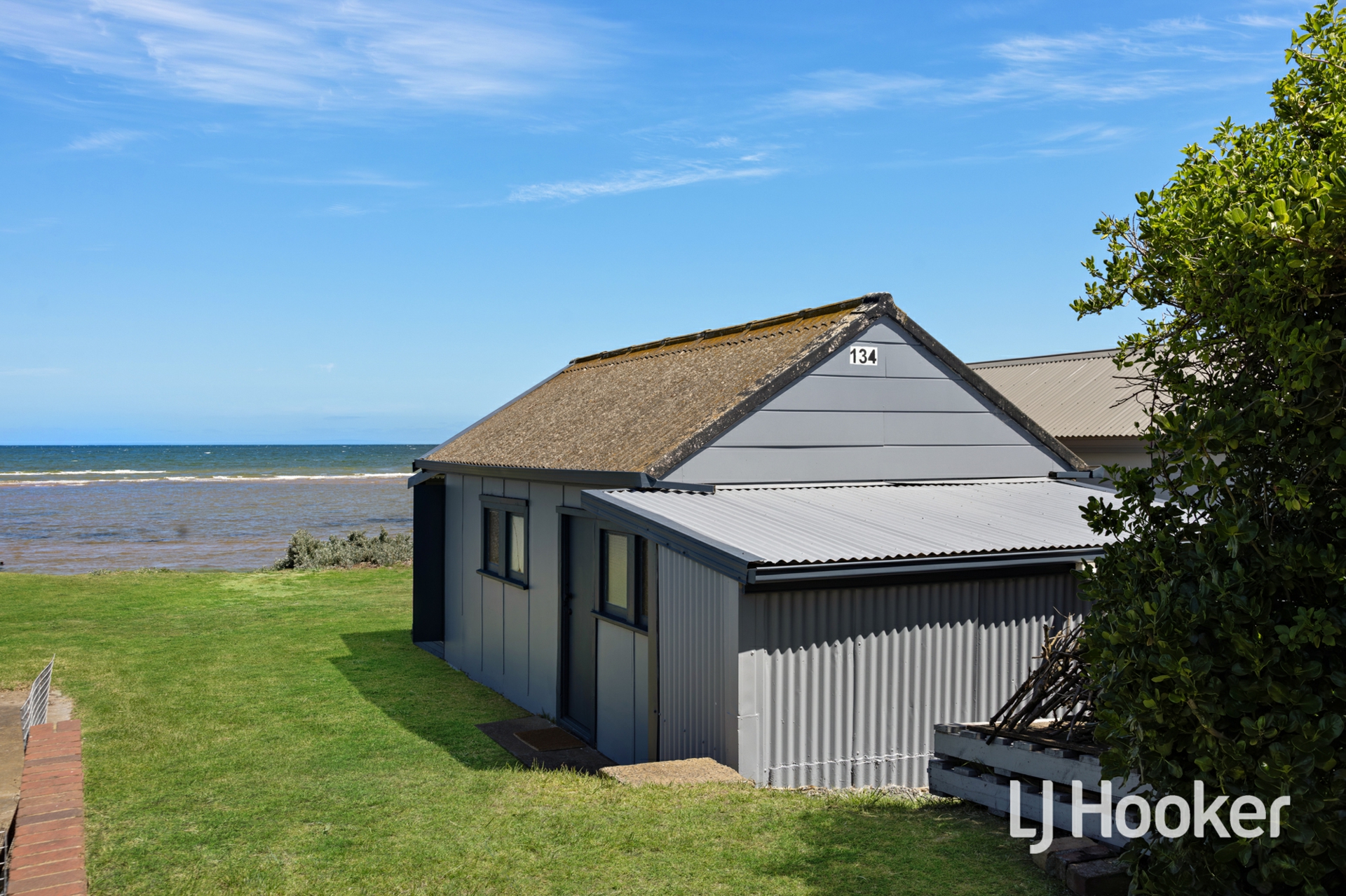 134 Campbells Cove Road — photo 7 of 8