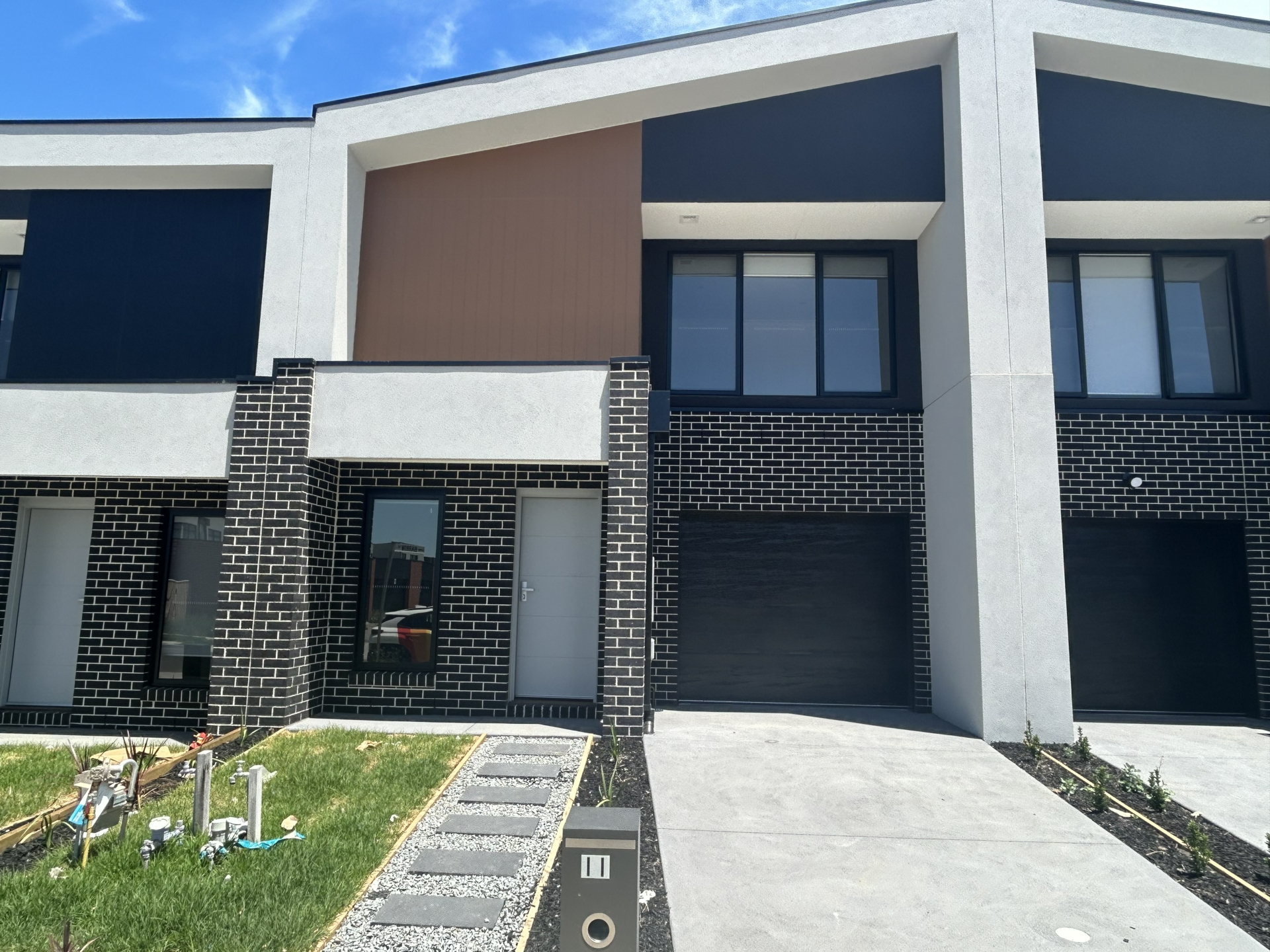 11 Ravida Way — photo from LJ Hooker Point Cook