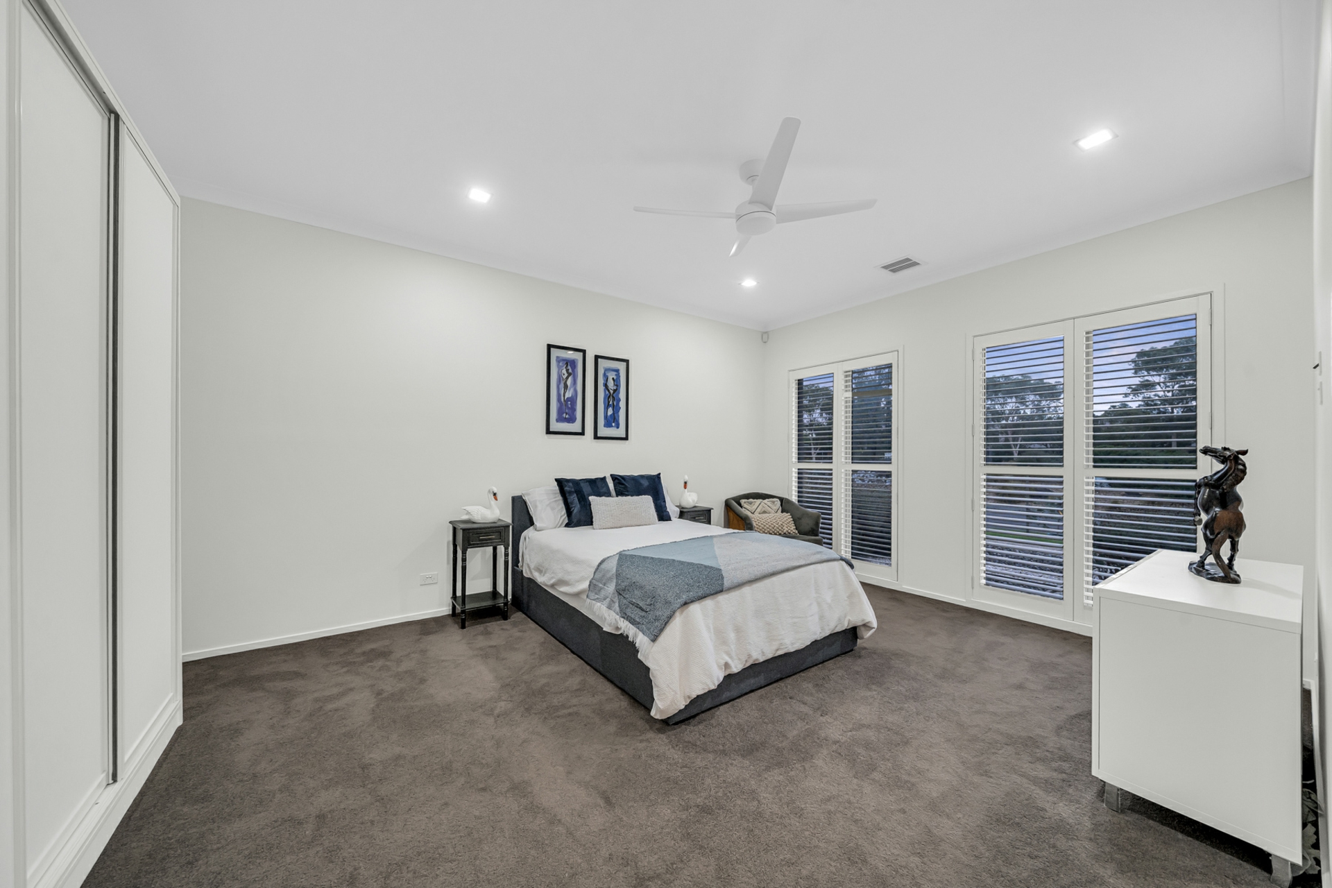 25 Newhaven Drive — photo 3 of 30