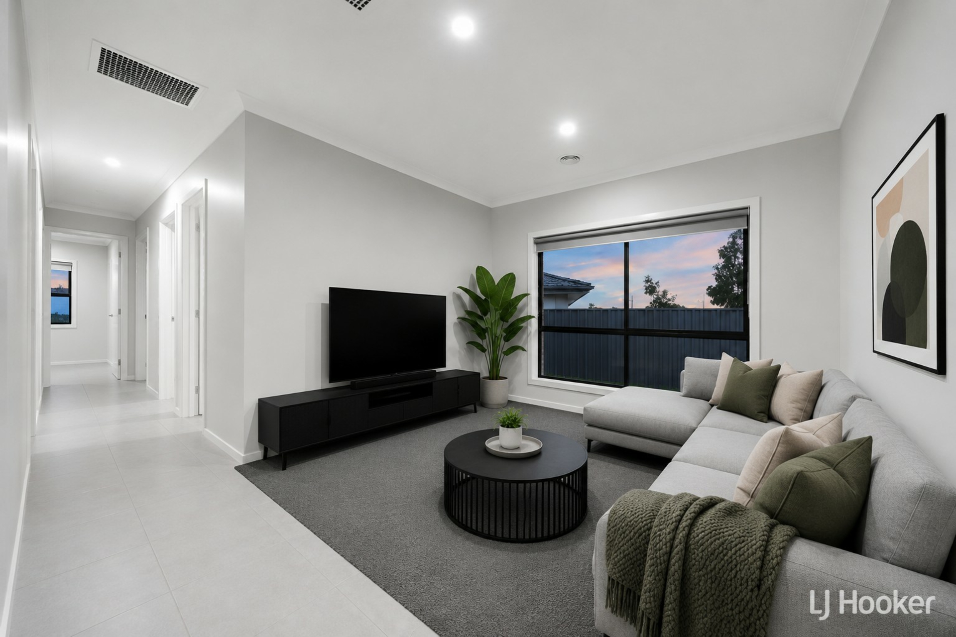 2 Irvine Avenue — photo 2 of 12