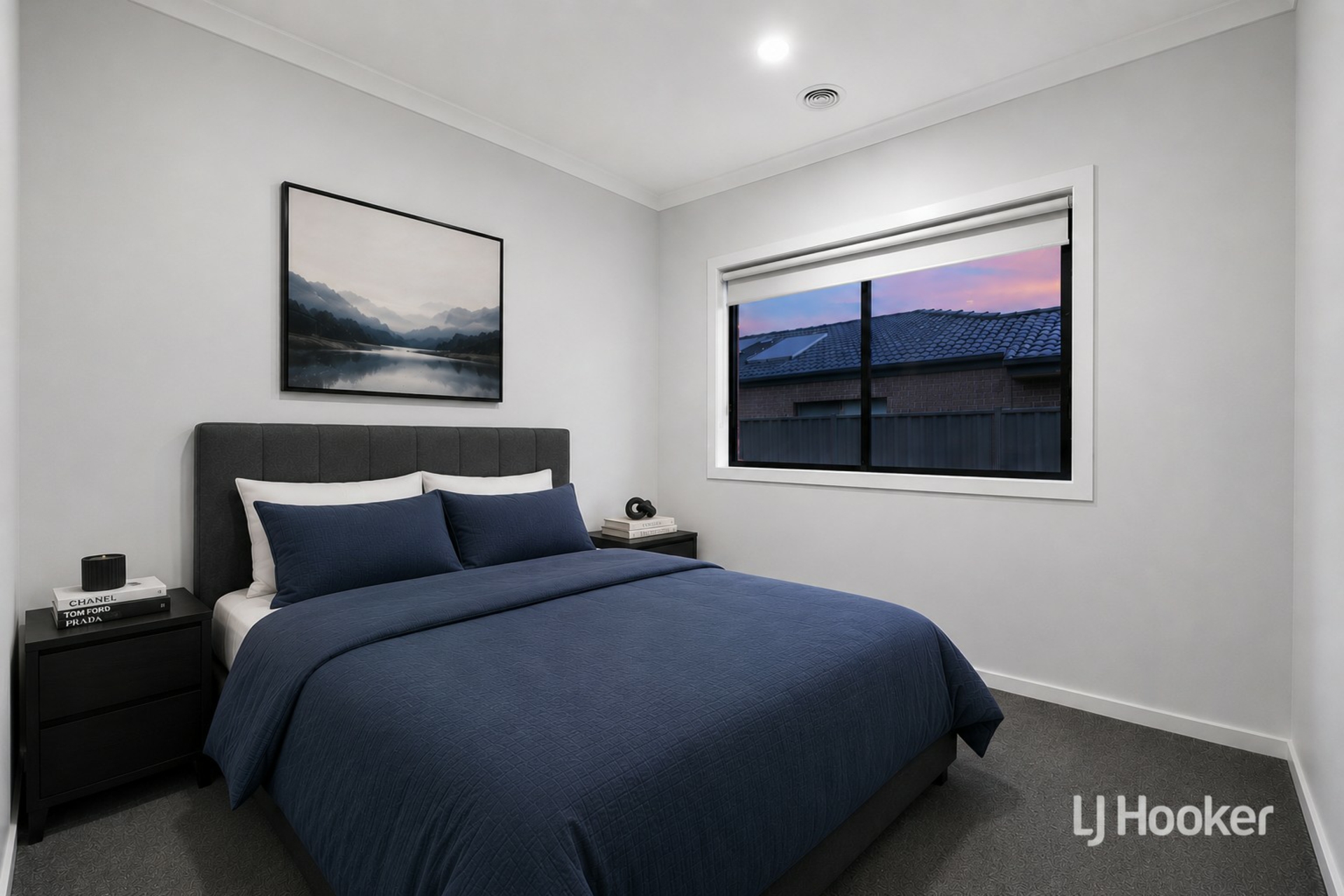 2 Irvine Avenue — photo 9 of 12