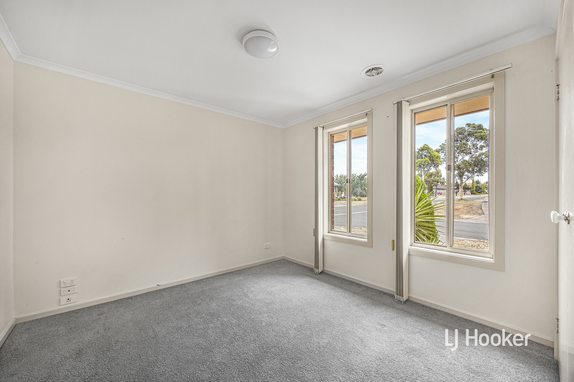 1/2 Cooper Street — photo 6 of 11