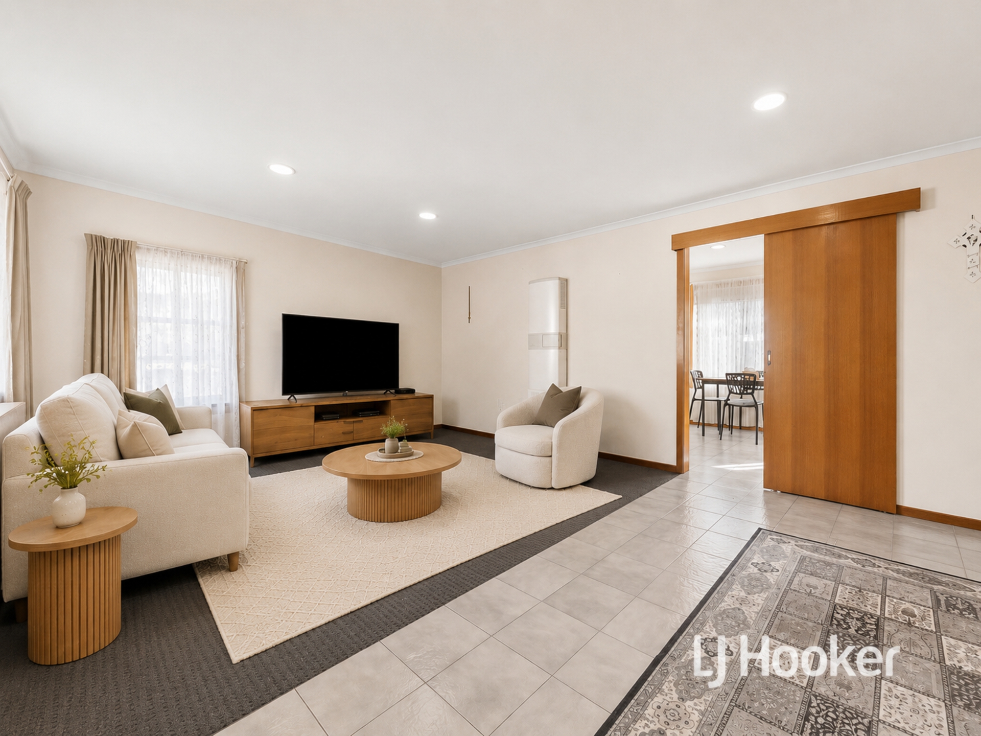 2/20 Branton Road — photo 4 of 10