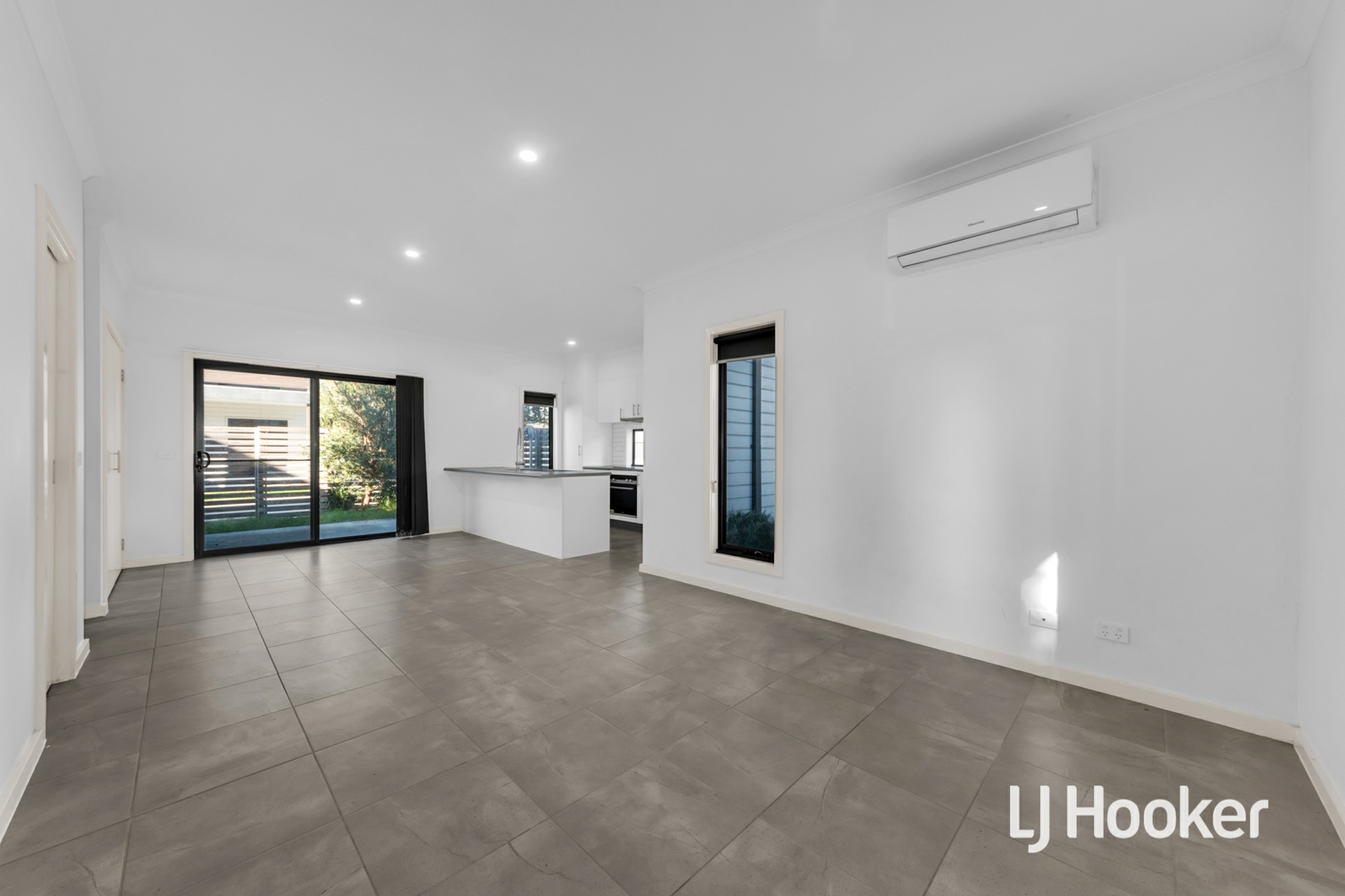 1 Dominic Road — photo 3 of 17