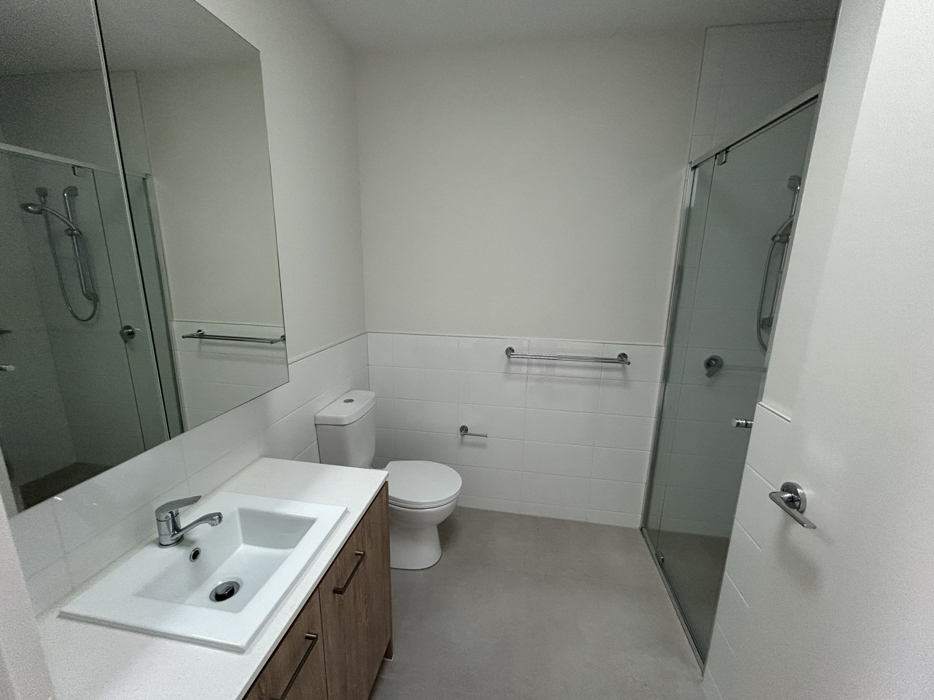 56 Elmhurst Avenue — photo 8 of 12