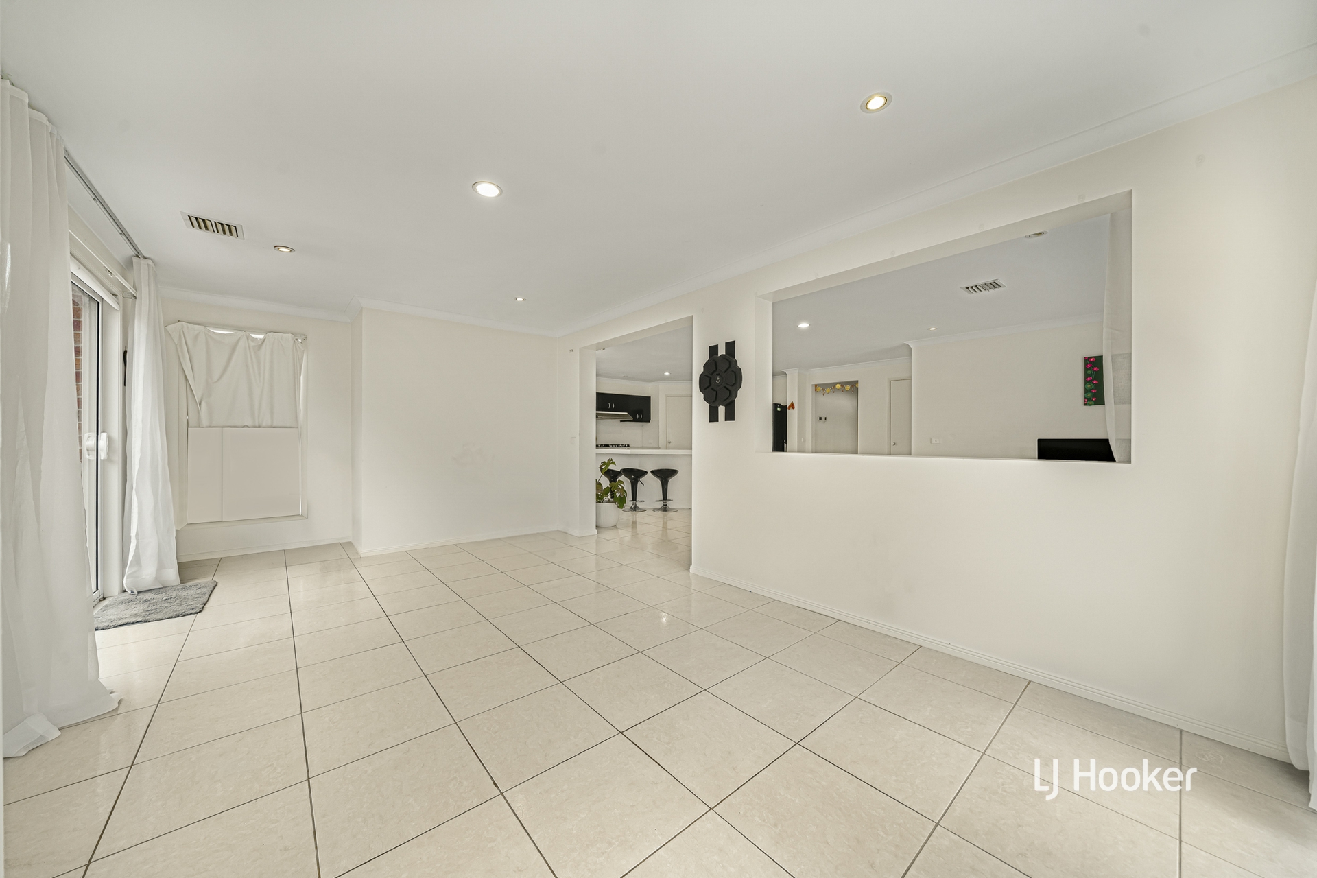 11 Finsbury Close — photo 11 of 22
