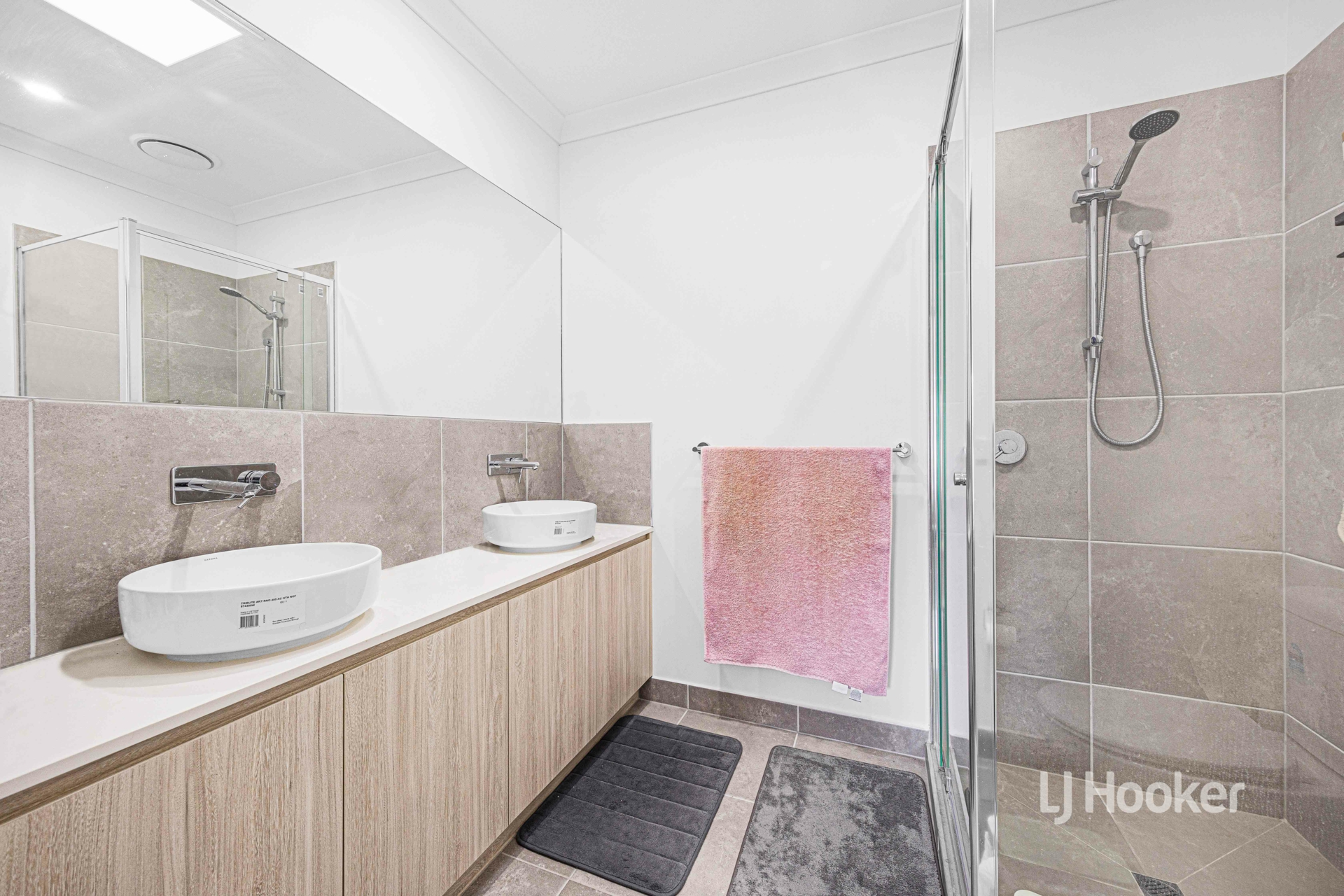 22 Trentino Grove — photo 11 of 13