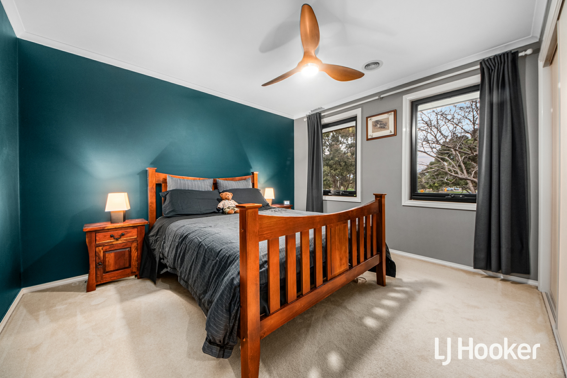 28 Lincolnheath Boulevard — photo 15 of 27