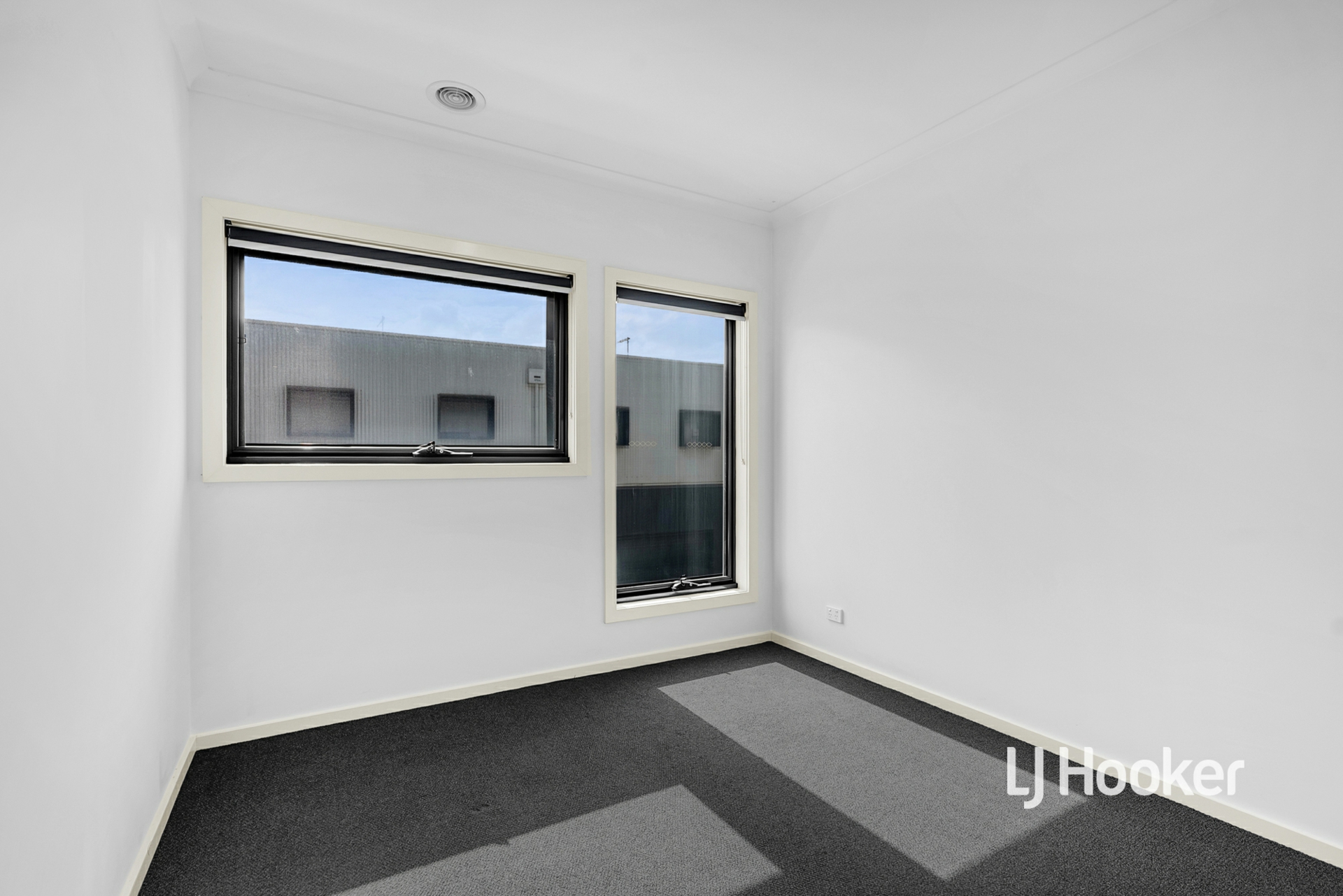 84 Station Street — photo 11 of 14