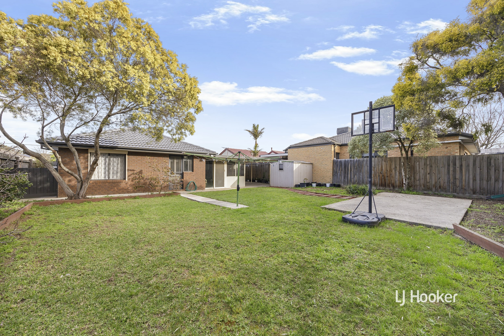 33 Dummett Avenue — photo 17 of 17