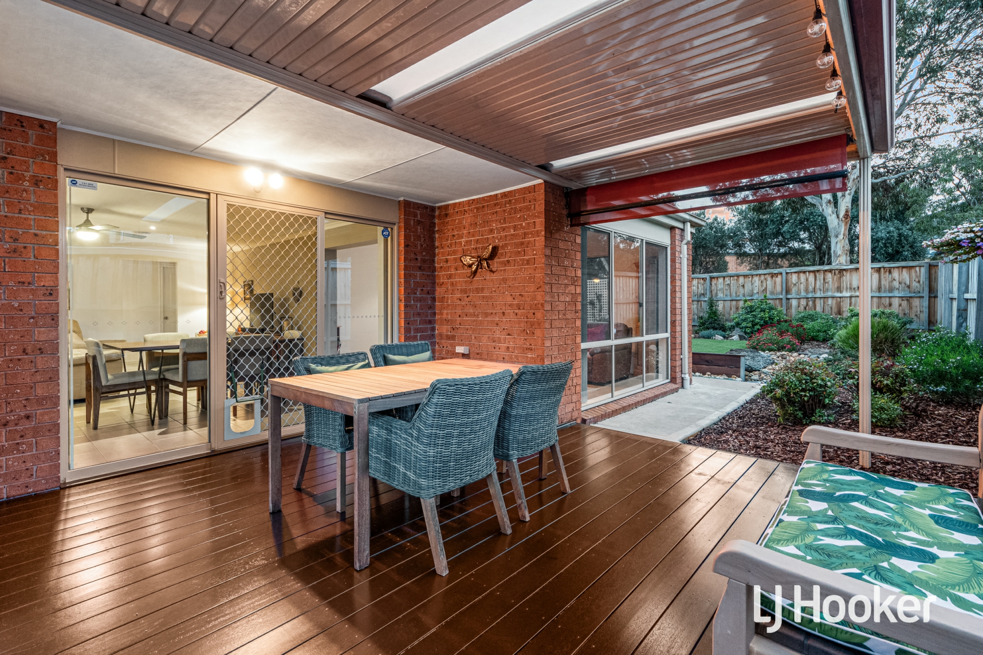 4 Hibiscus Crescent — photo 15 of 21