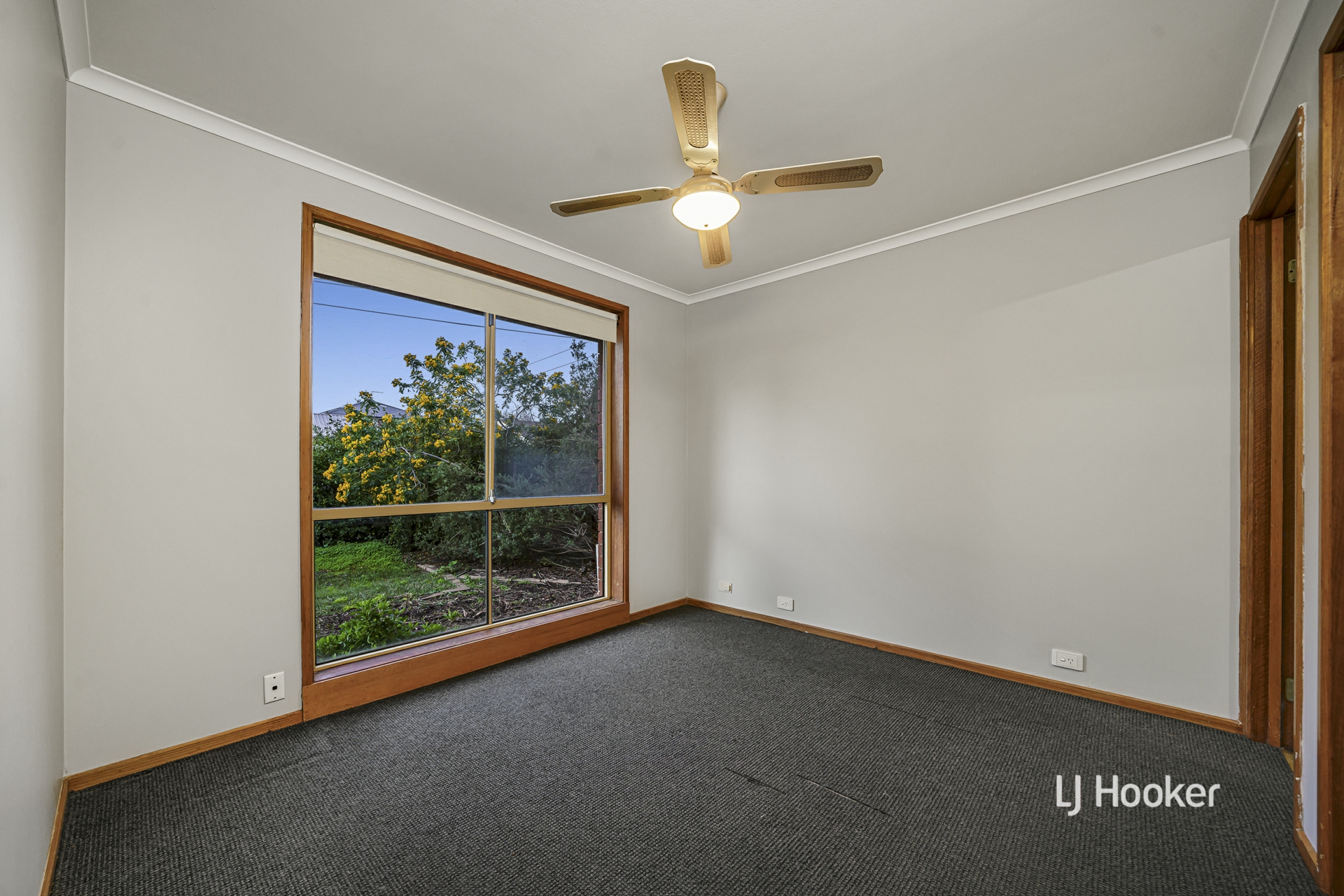 10 Intervale Drive — photo 9 of 16