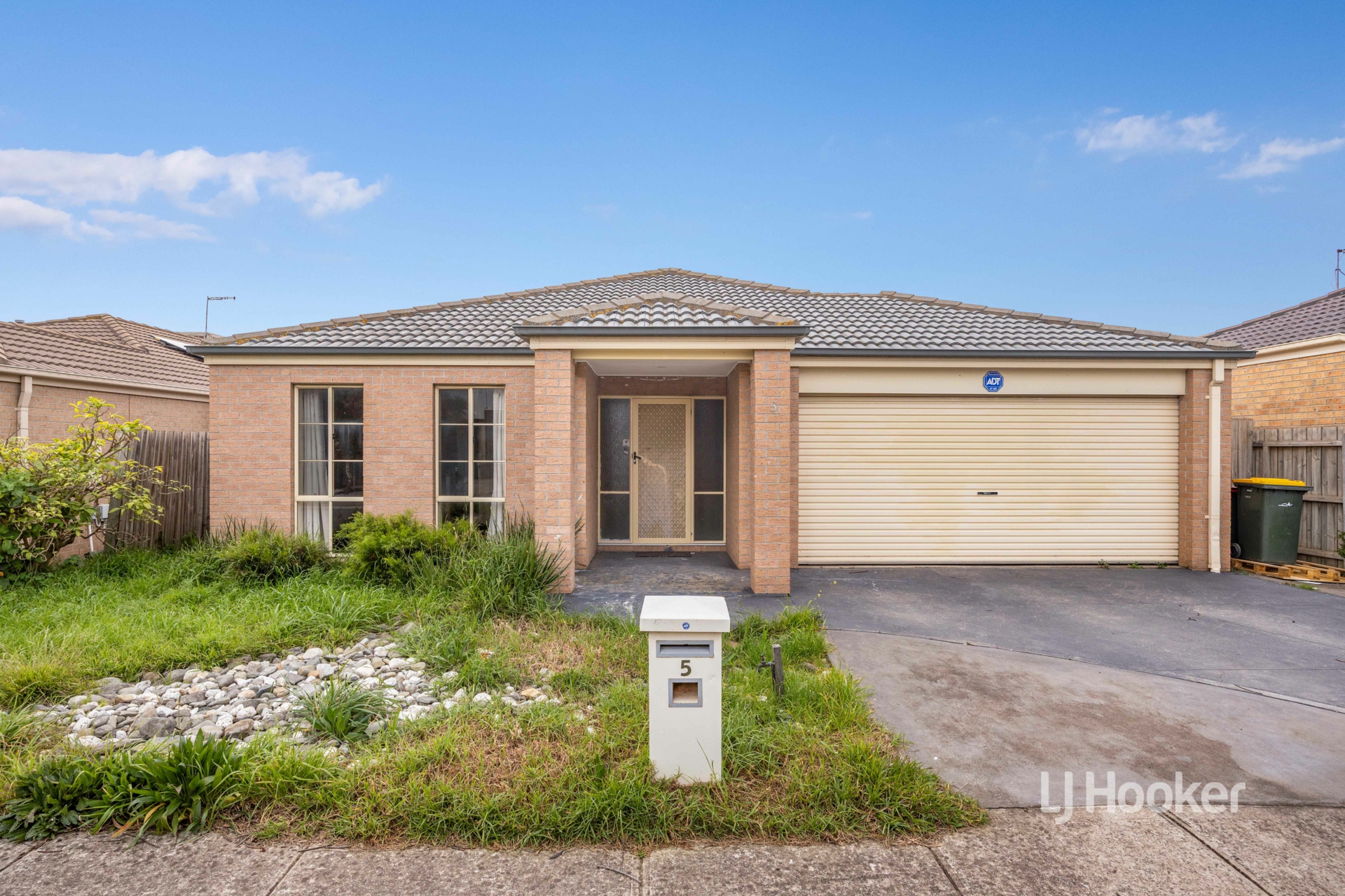 5 Orlando Drive — photo from LJ Hooker Point Cook