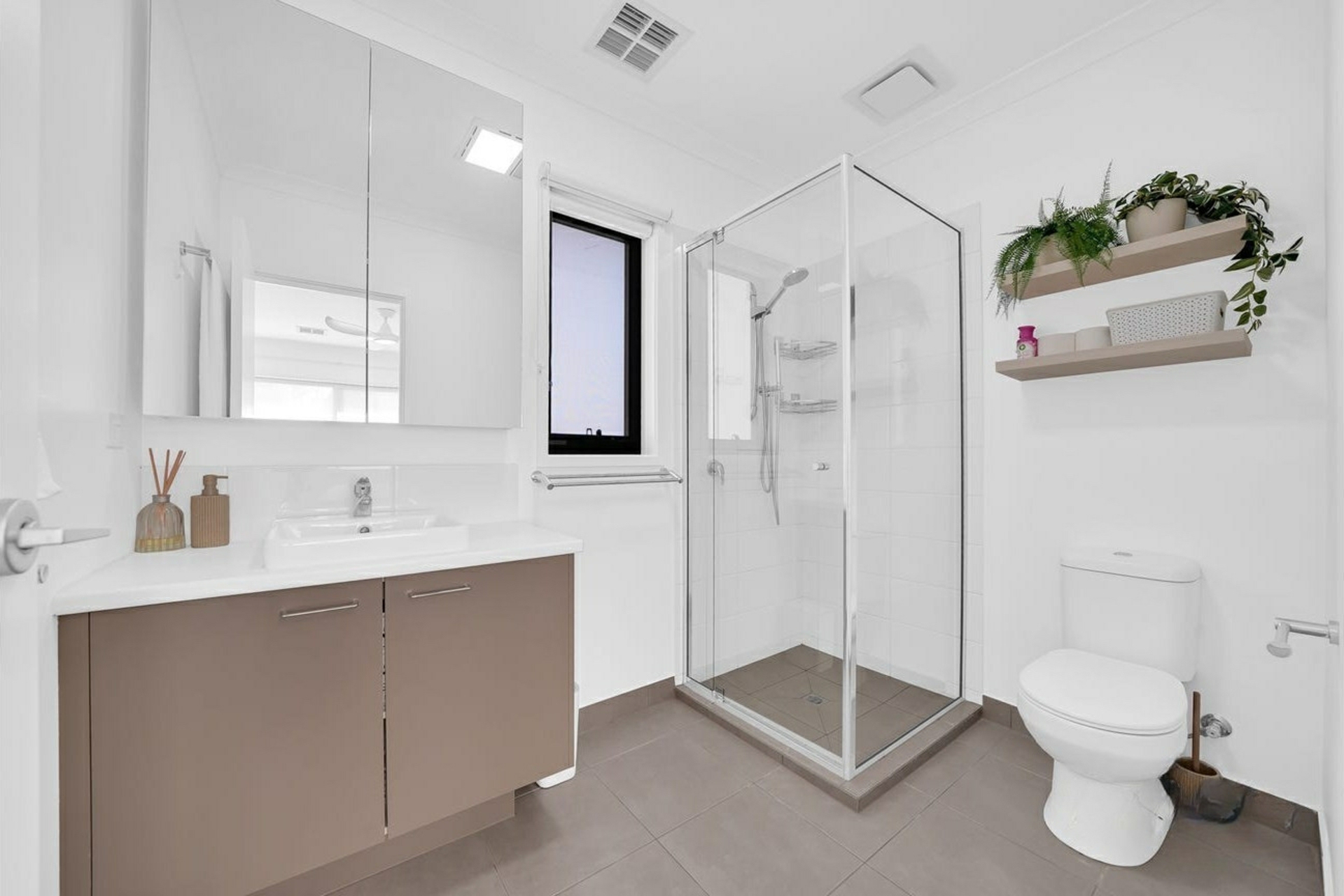 10 Allunga Way — photo 14 of 16