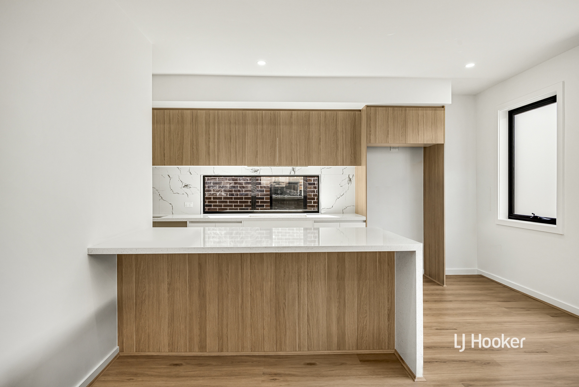 8 Tane Street — photo 3 of 14