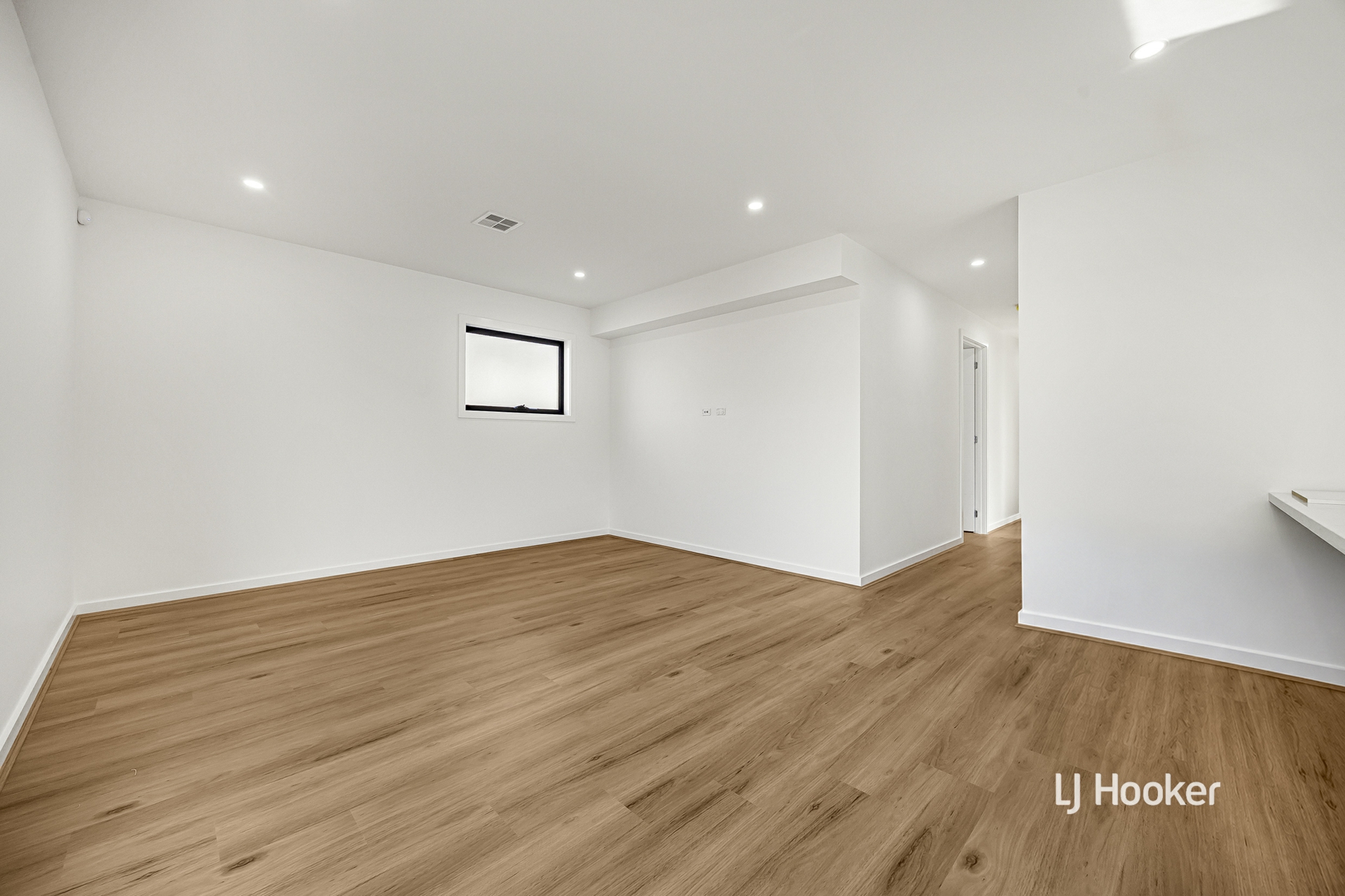 8 Tane Street — photo 6 of 14