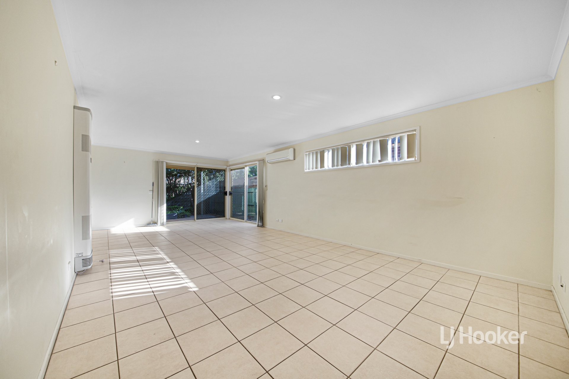 23 Leda Drive — photo 2 of 12