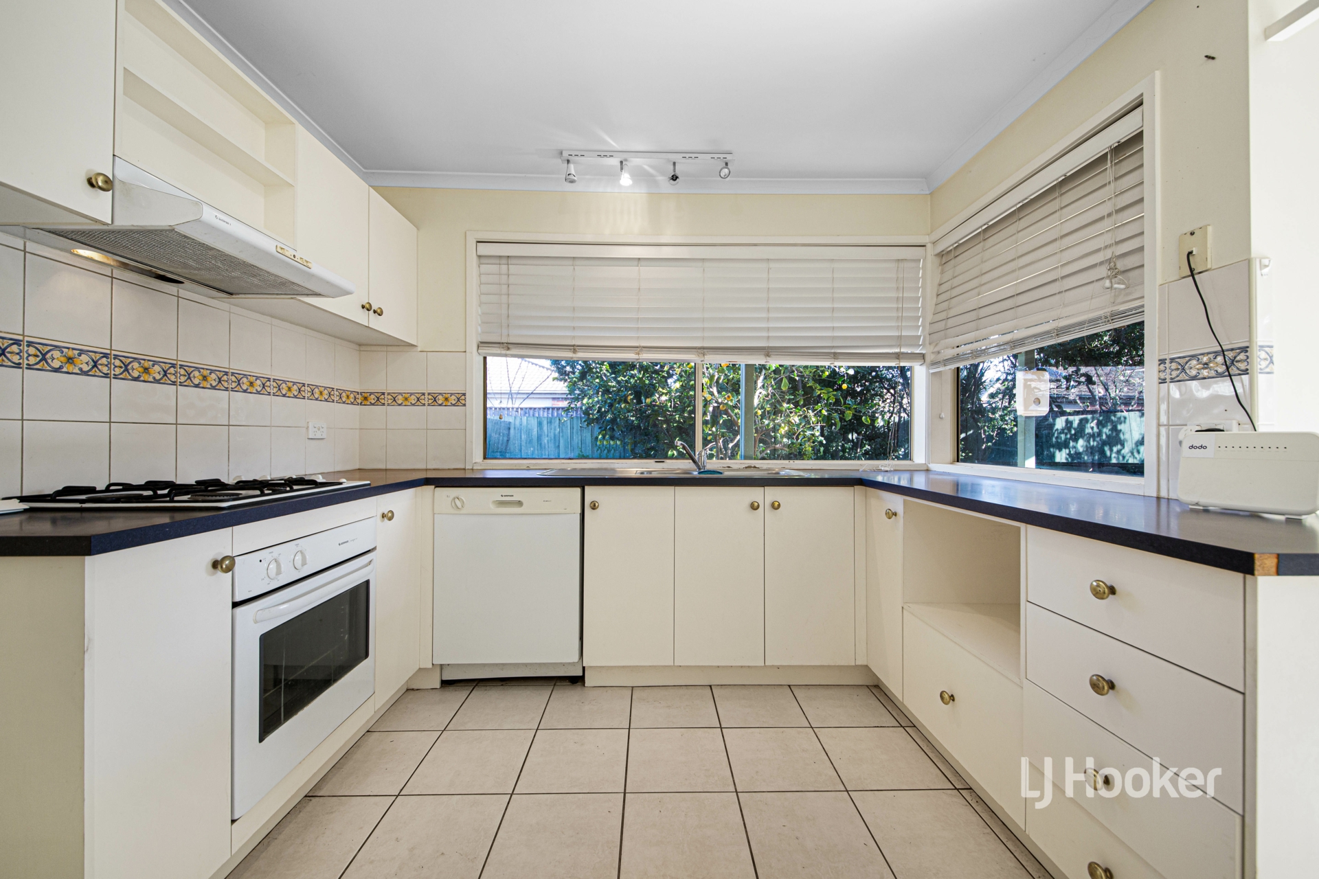 23 Leda Drive — photo 5 of 12