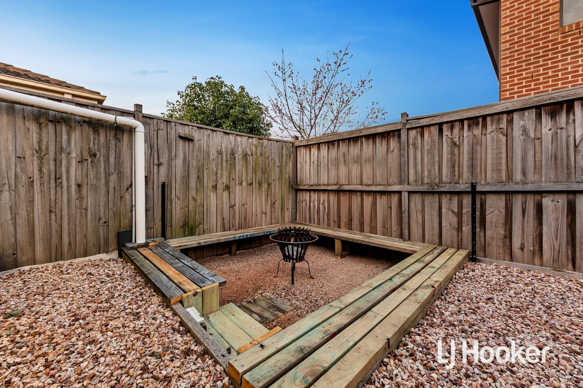 7 Geranium Way — photo 17 of 21