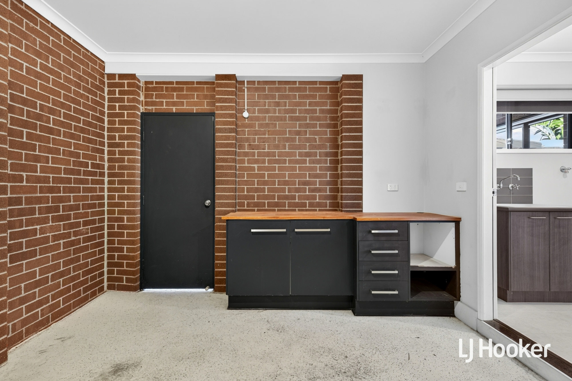 4 Suva Street — photo 14 of 16