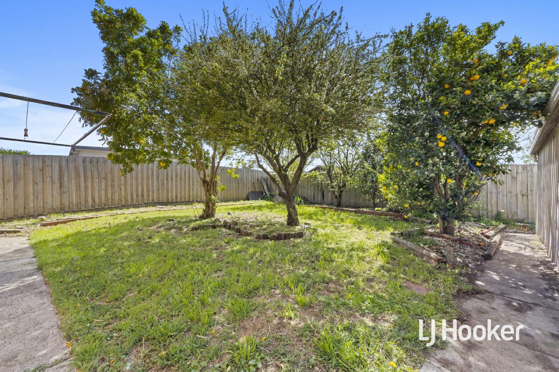 2 Magpie Court — photo 8 of 11